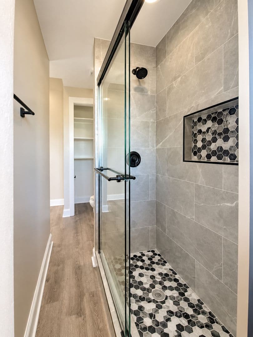 Chicago Apartment: 4363 N Kenmore Ave