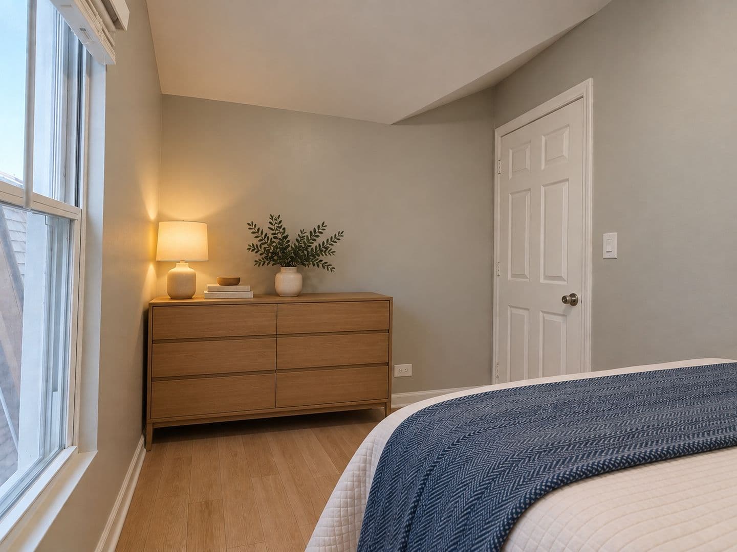 Chicago Apartment: 3636 W. Palmer St.