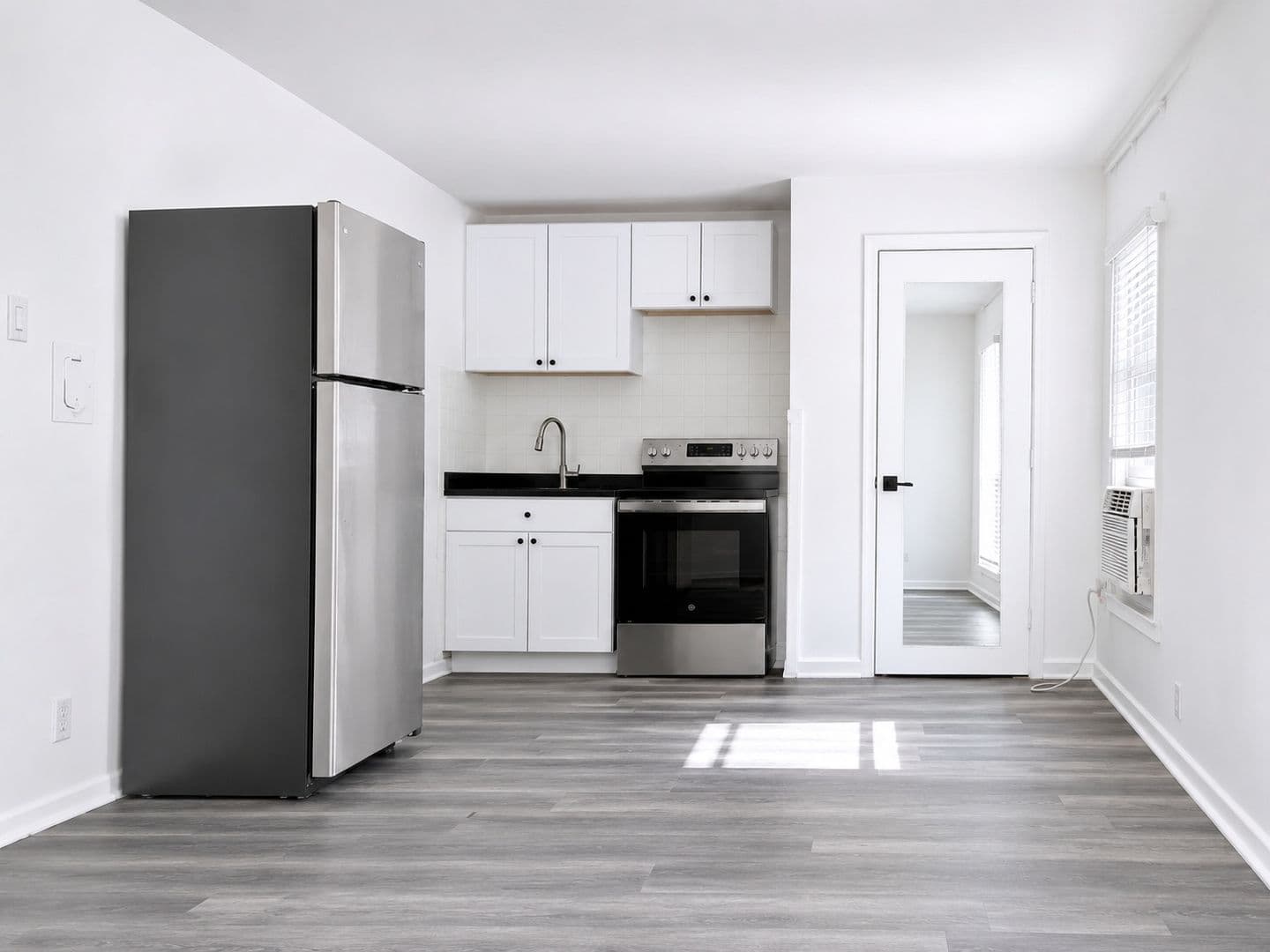 Chicago Apartment: 3943-45 W. 26th St.