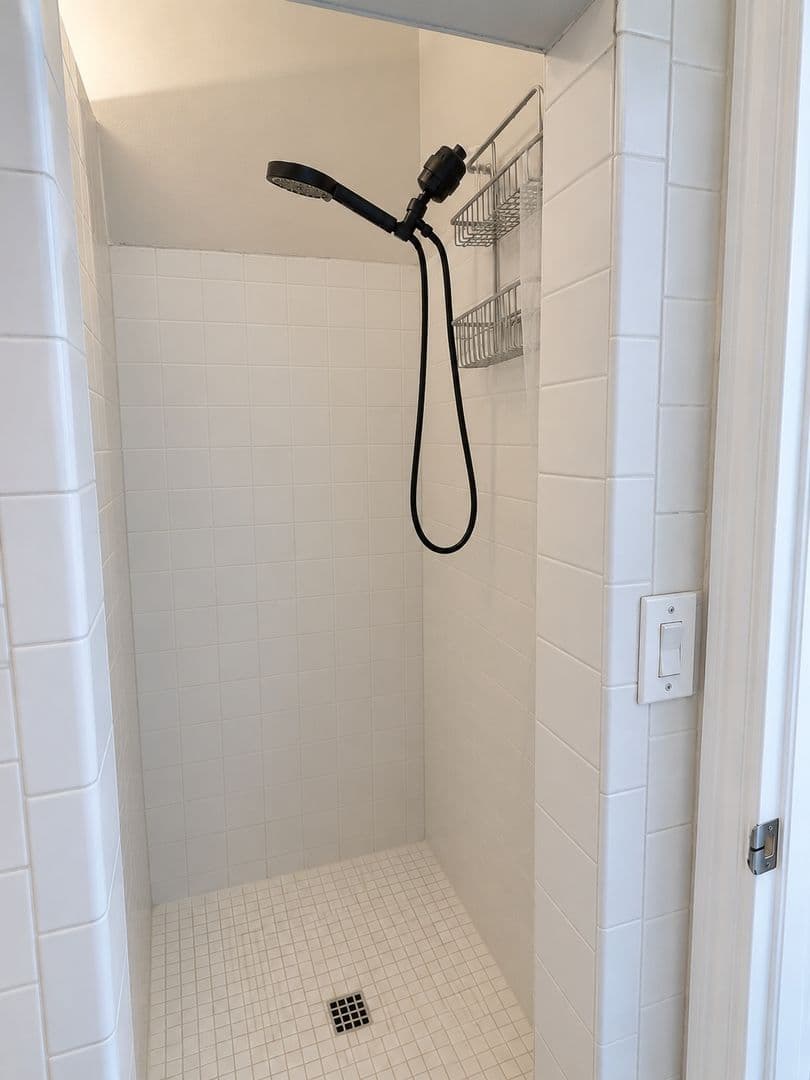 Chicago Apartment: 3943-45 W. 26th St.
