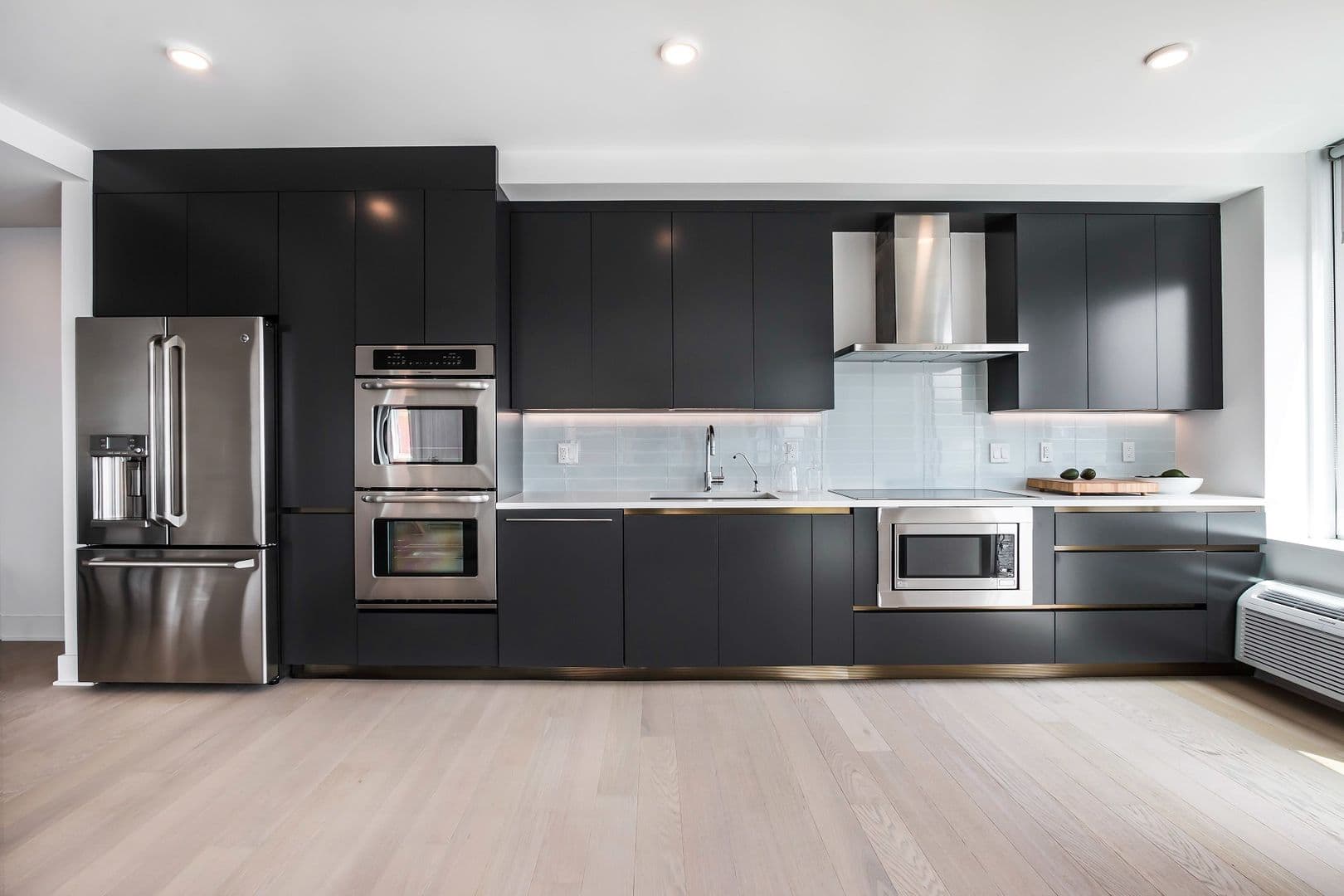 Edgewater Apartment: 7602 River Road