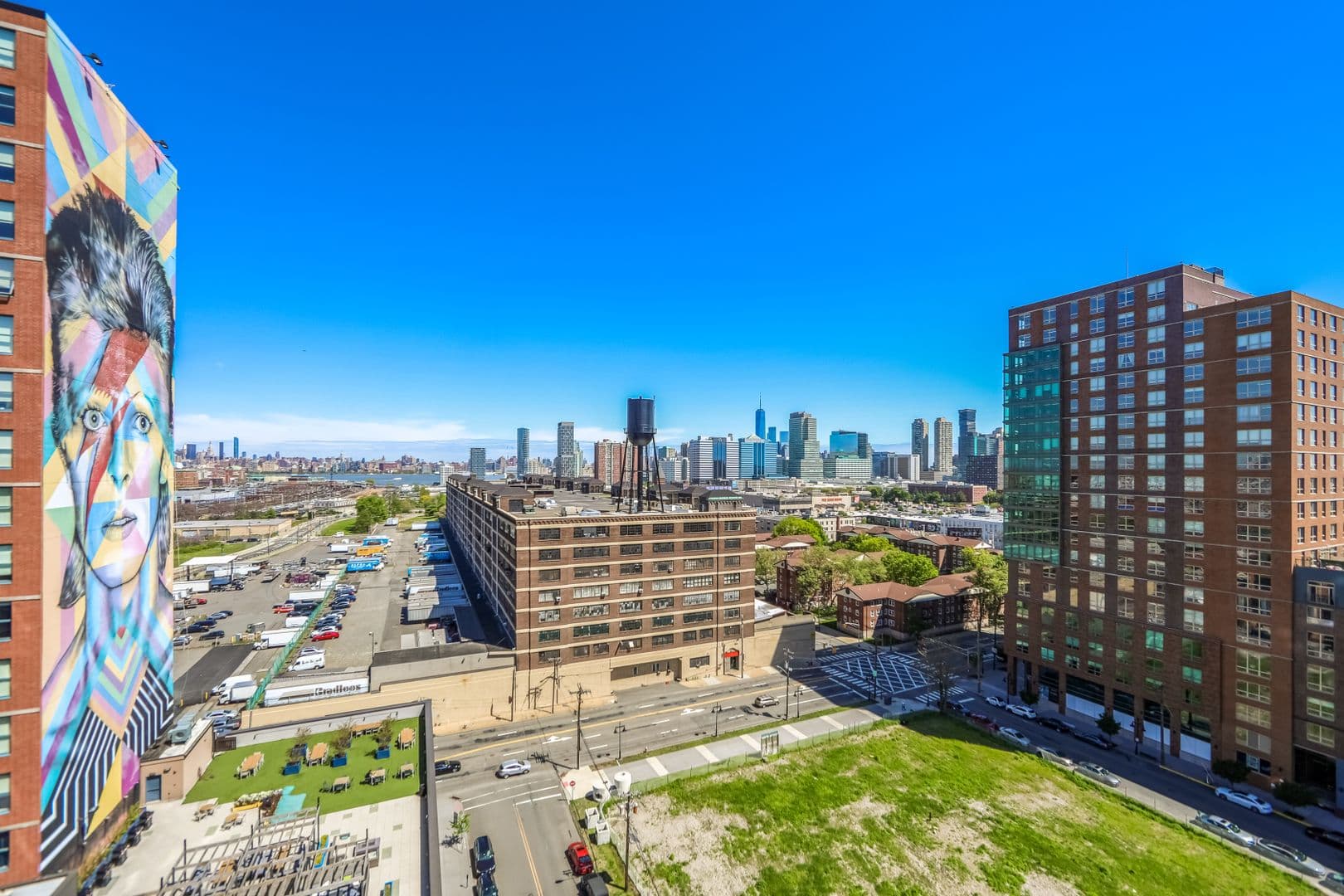 Jersey City Apartment: 299 Coles St