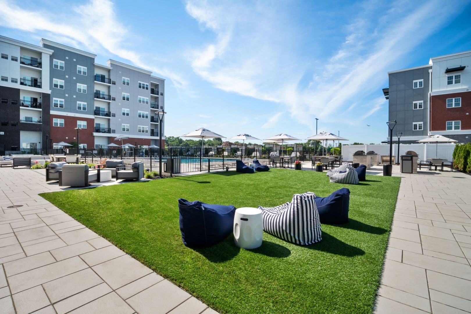 Bogota Condo: 999 Fort Lee Rd