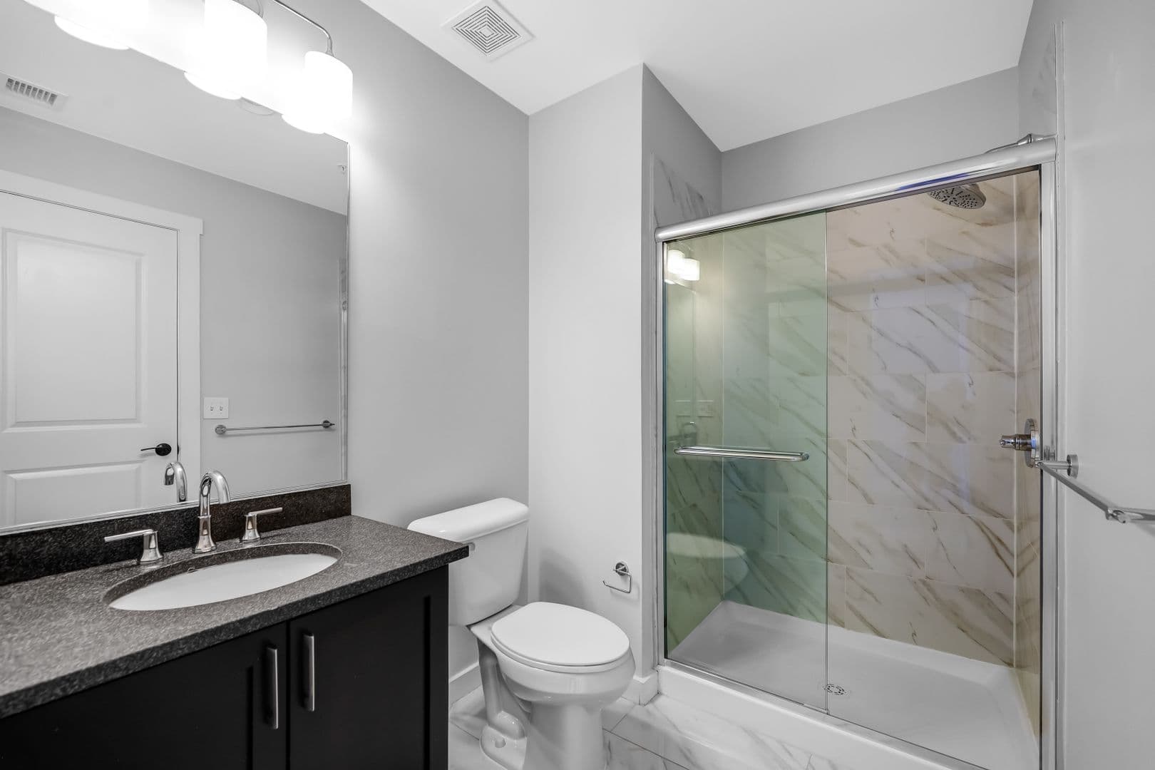Jersey City Apartment: 299 Coles St