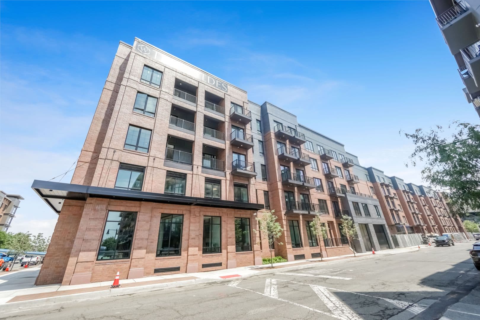 Harrison Apartment: 1100 S 5th Street
