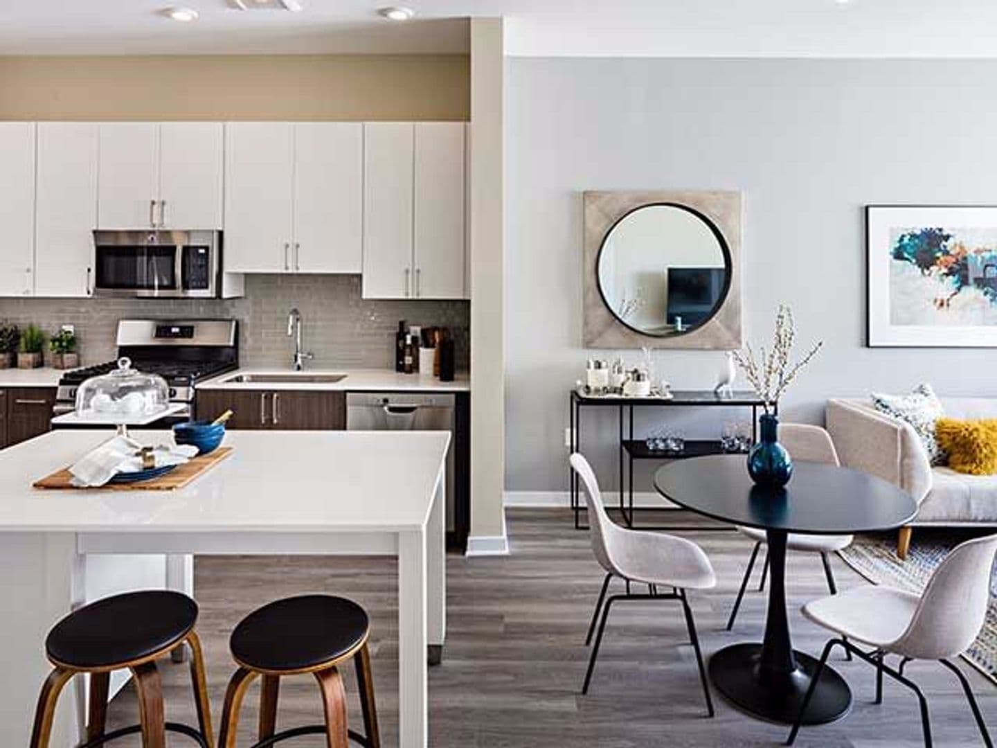 Edgewater Apartment: 8 Main Street