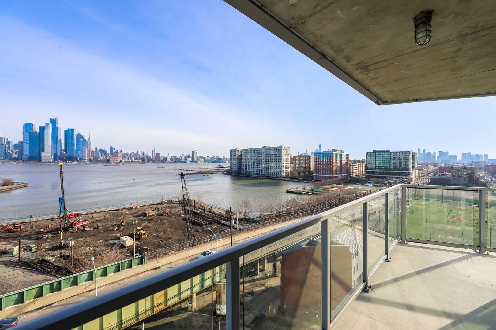 Weehawken Apartment: 1700 Park Avenue
