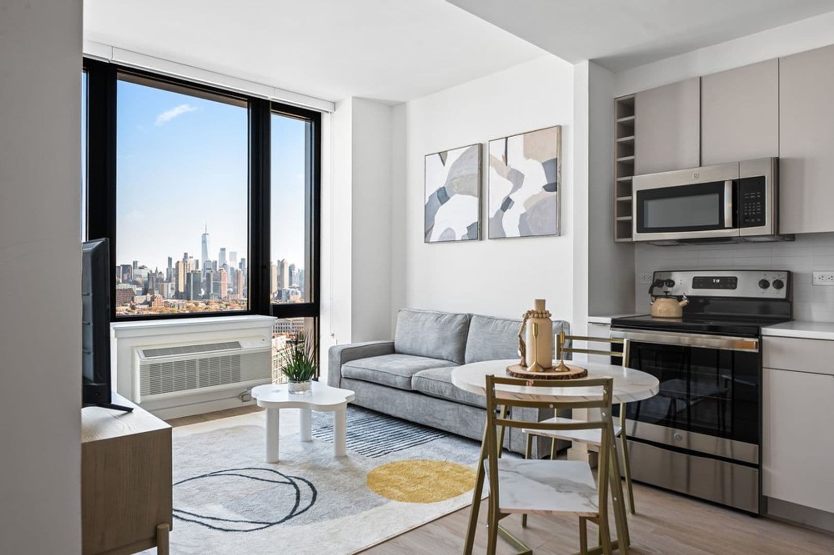 Jersey City Apartment: 28 Van Reipen Ave