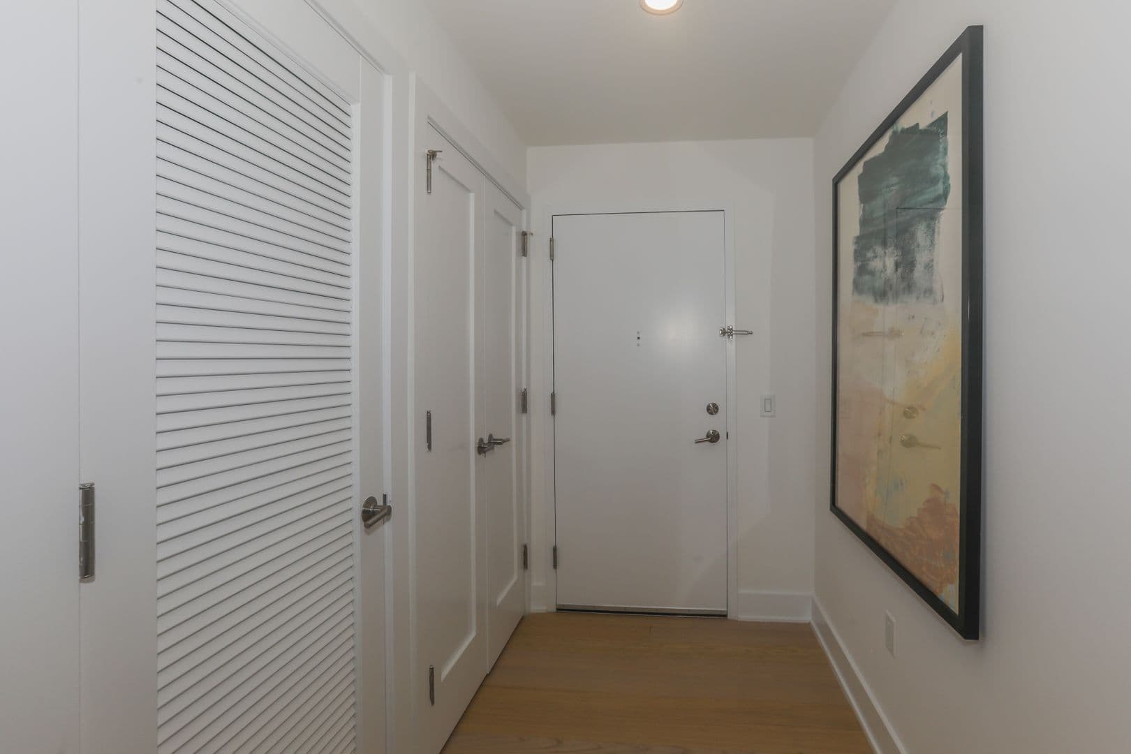 Edgewater Apartment: 7650 River Road