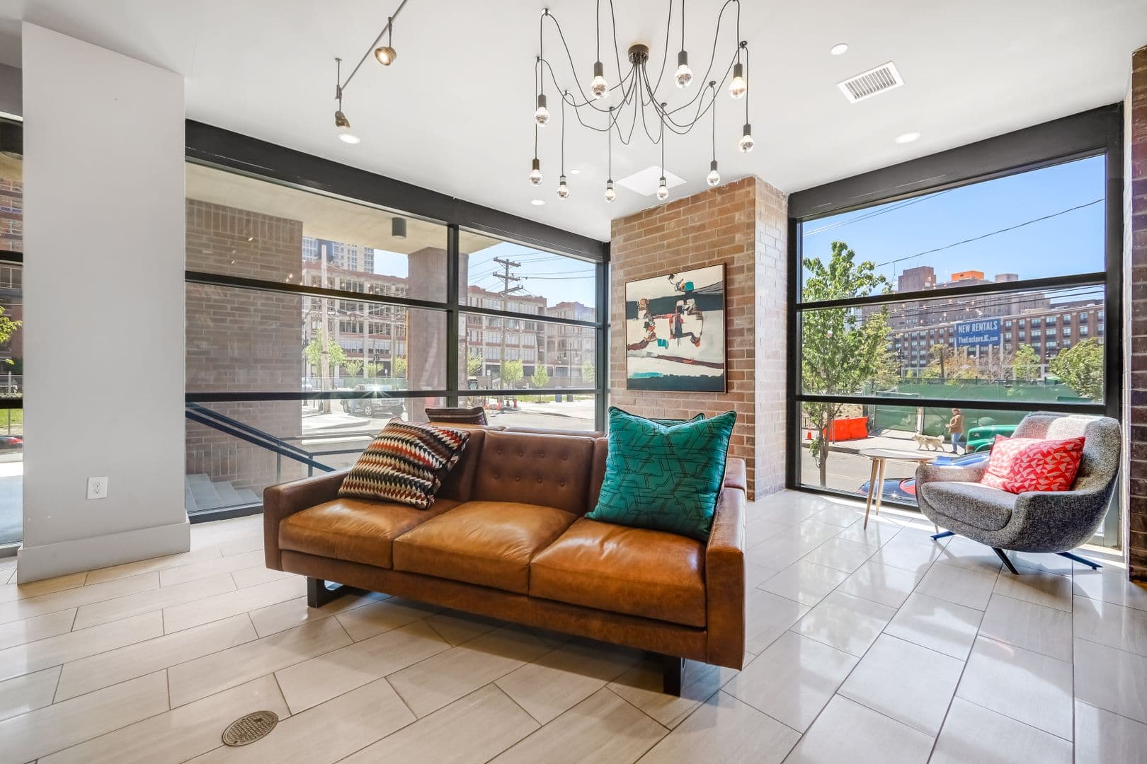 Jersey City Apartment: 299 Coles St