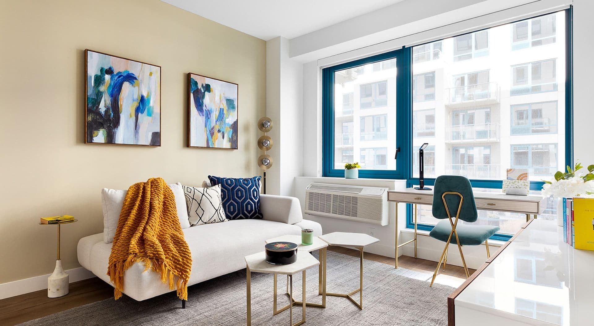 Weehawken Apartment: 801 Harbor Blvd