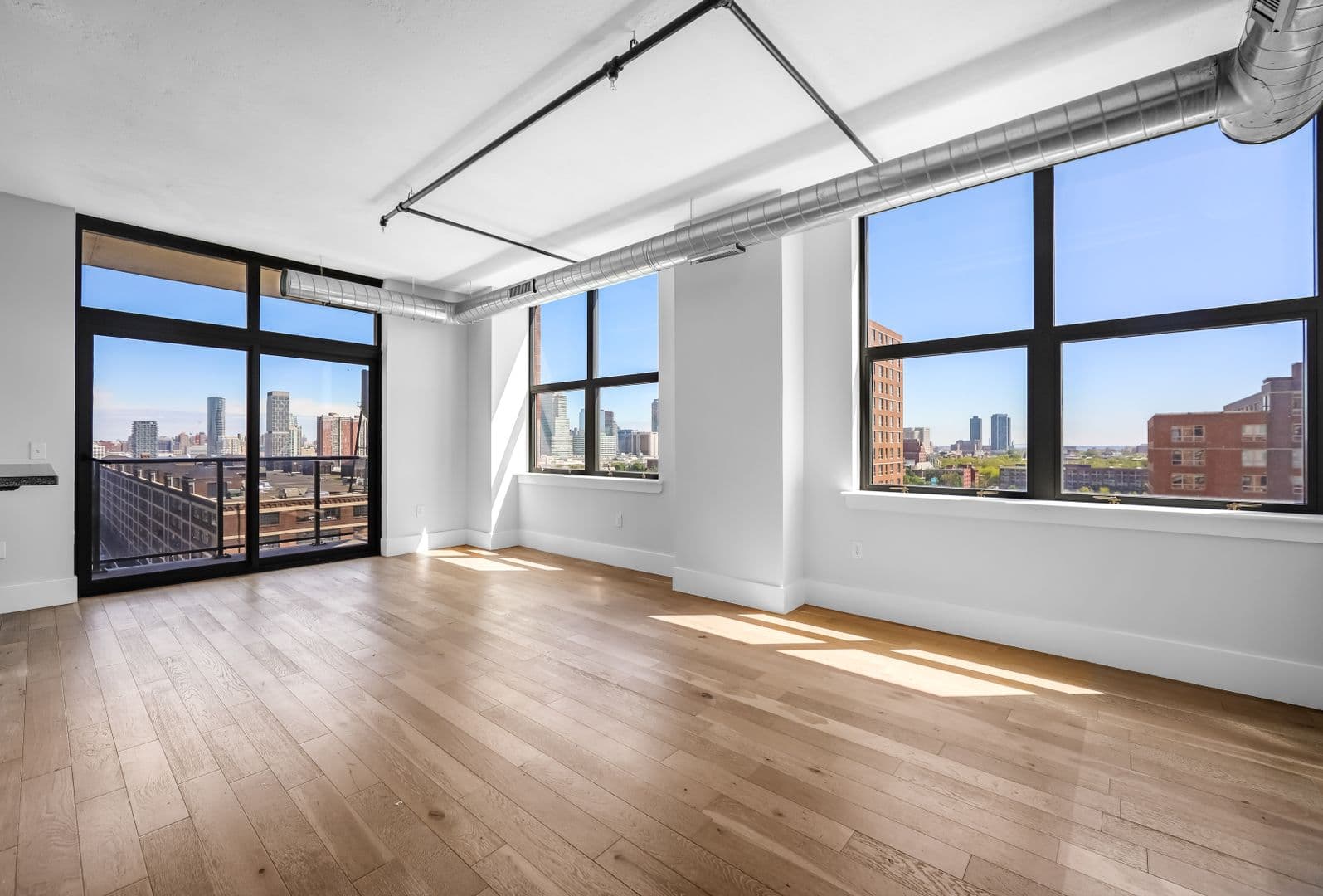 Jersey City Apartment: 299 Coles St