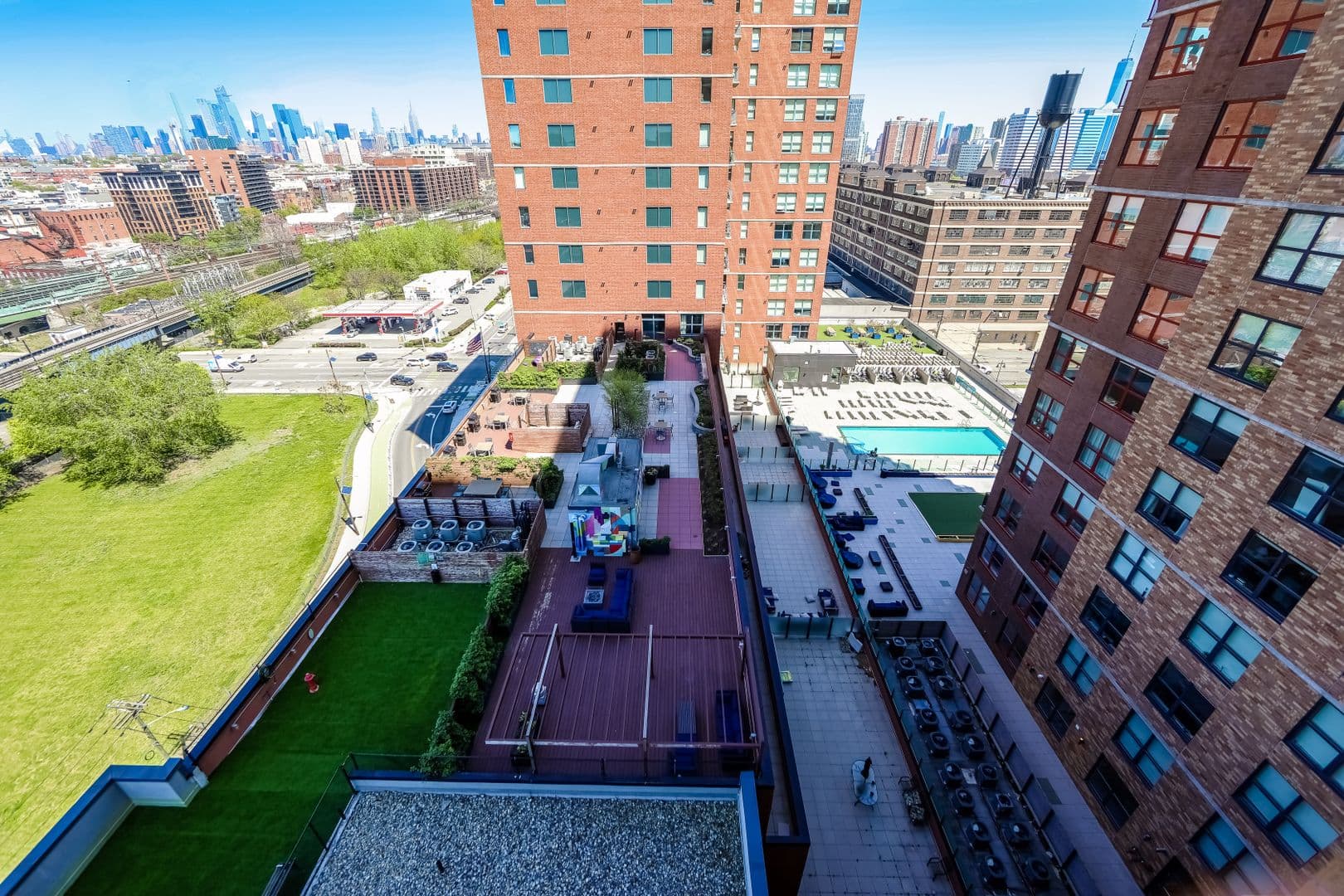 Jersey City Apartment: 299 Coles St