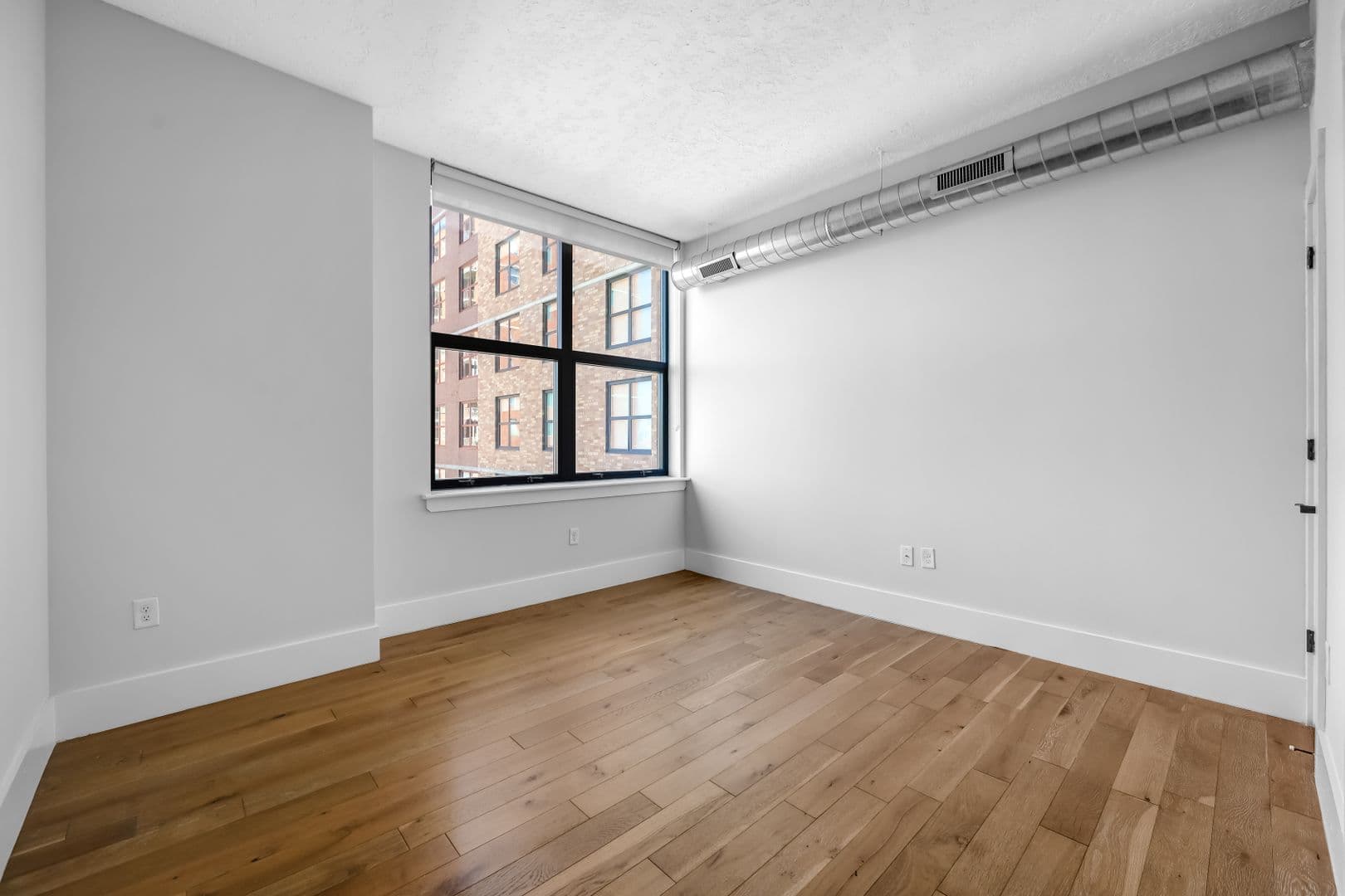 Jersey City Apartment: 299 Coles St