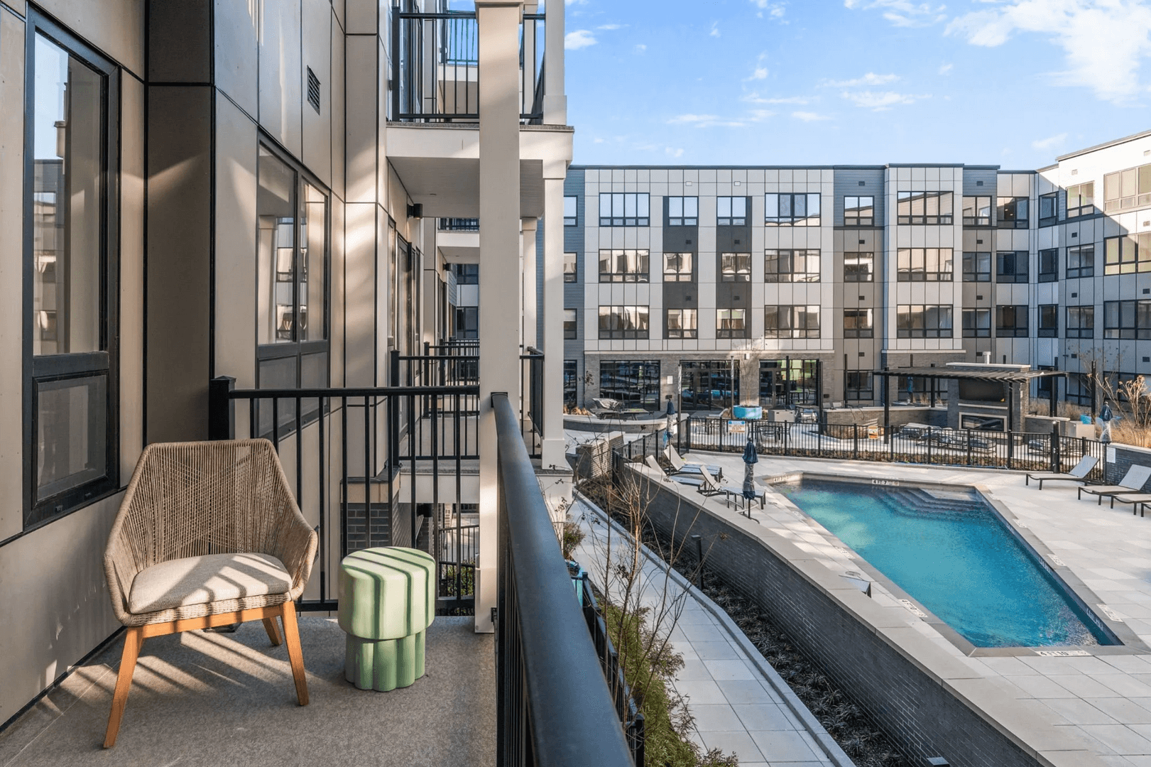 Hackensack Apartment: 2 Park Ave