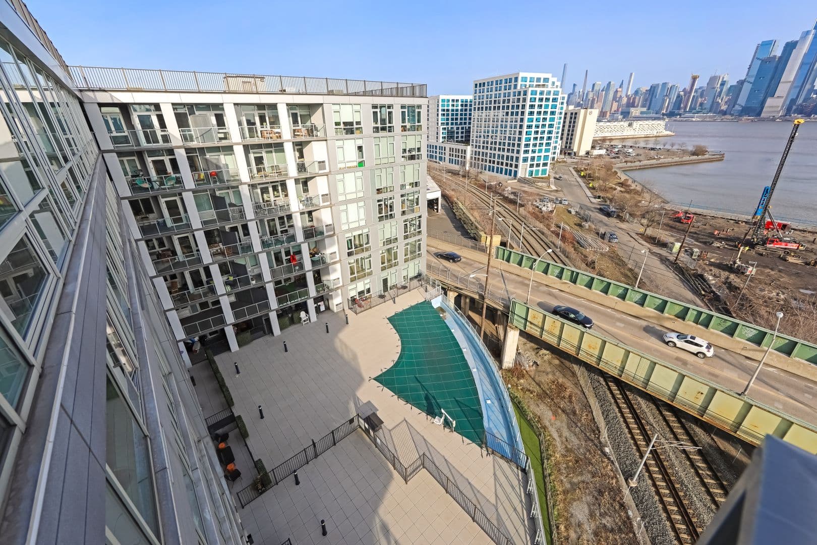Weehawken Apartment: 1700 Park Avenue