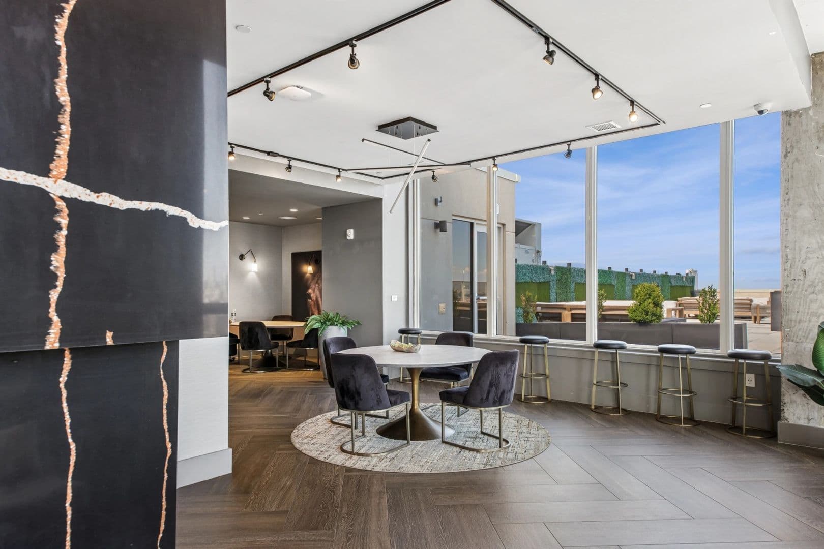 Jersey City Apartment: 234 16th St, Jersey City
