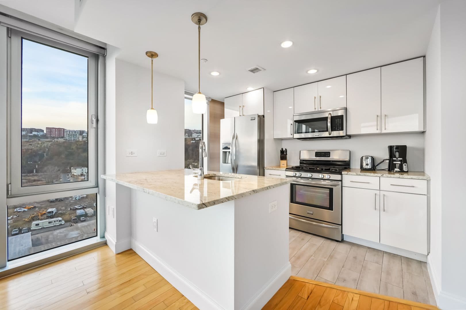 Weehawken Apartment: 1710 Park Ave