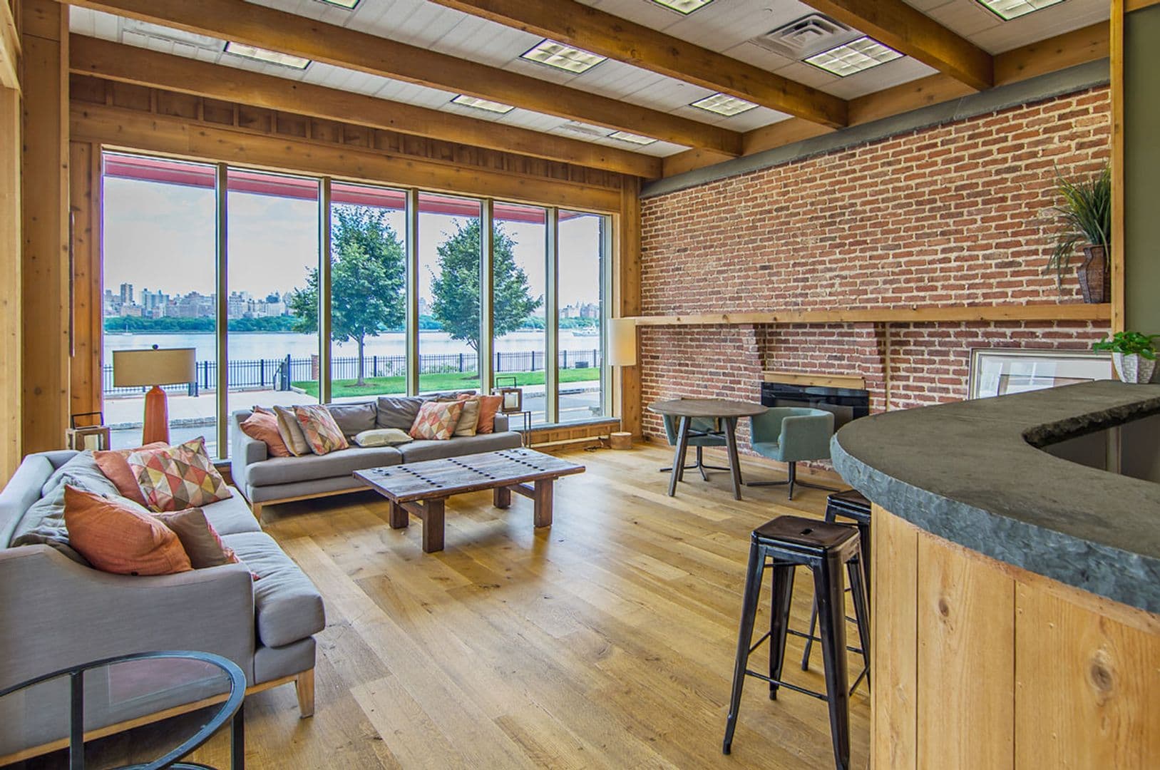 Edgewater Condo: 10 Main St