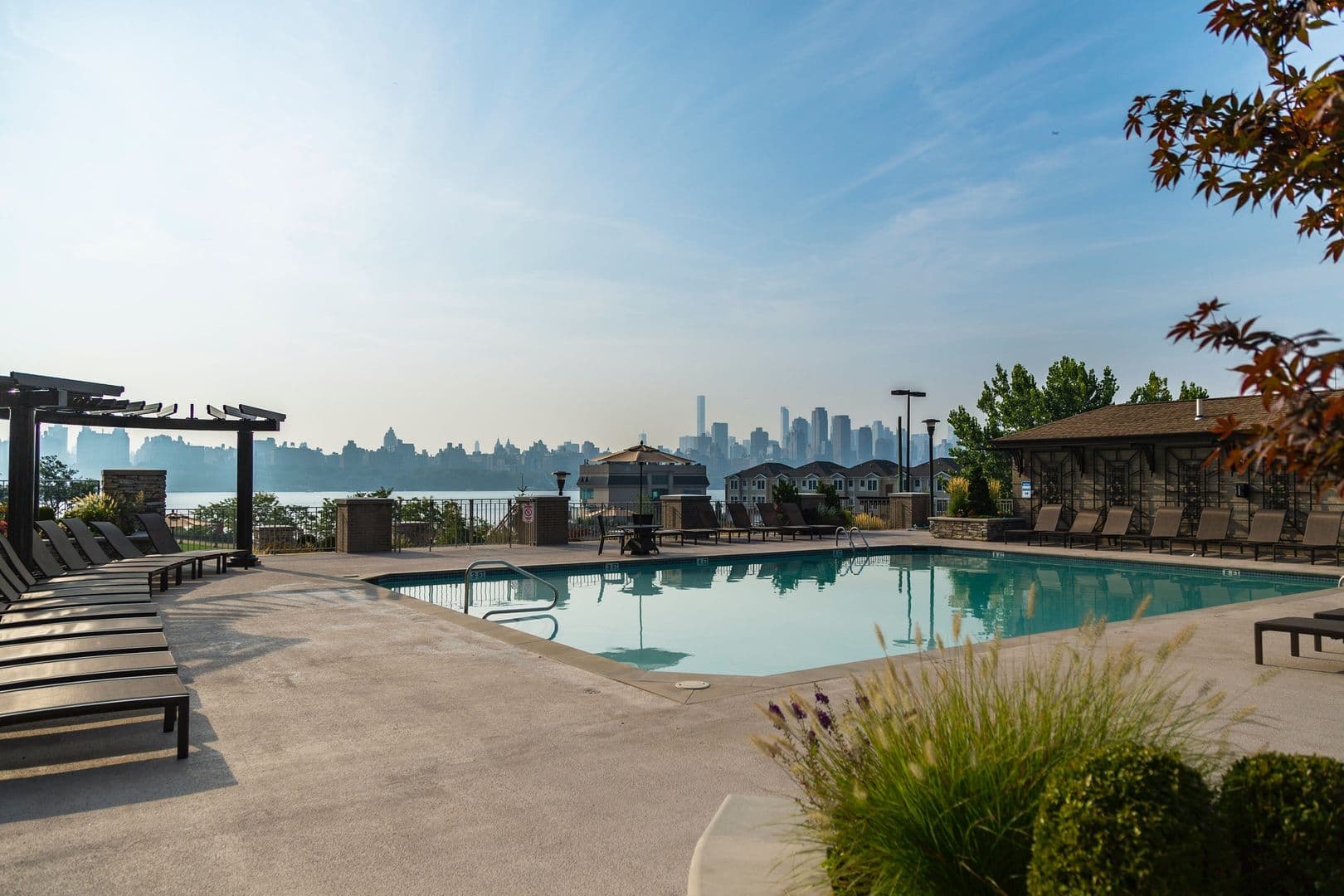 North Bergen Apartment: 7900 River Road