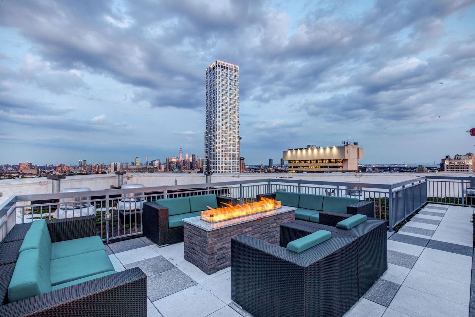 Jersey City Apartment: 2950 John F Kennedy Blvd