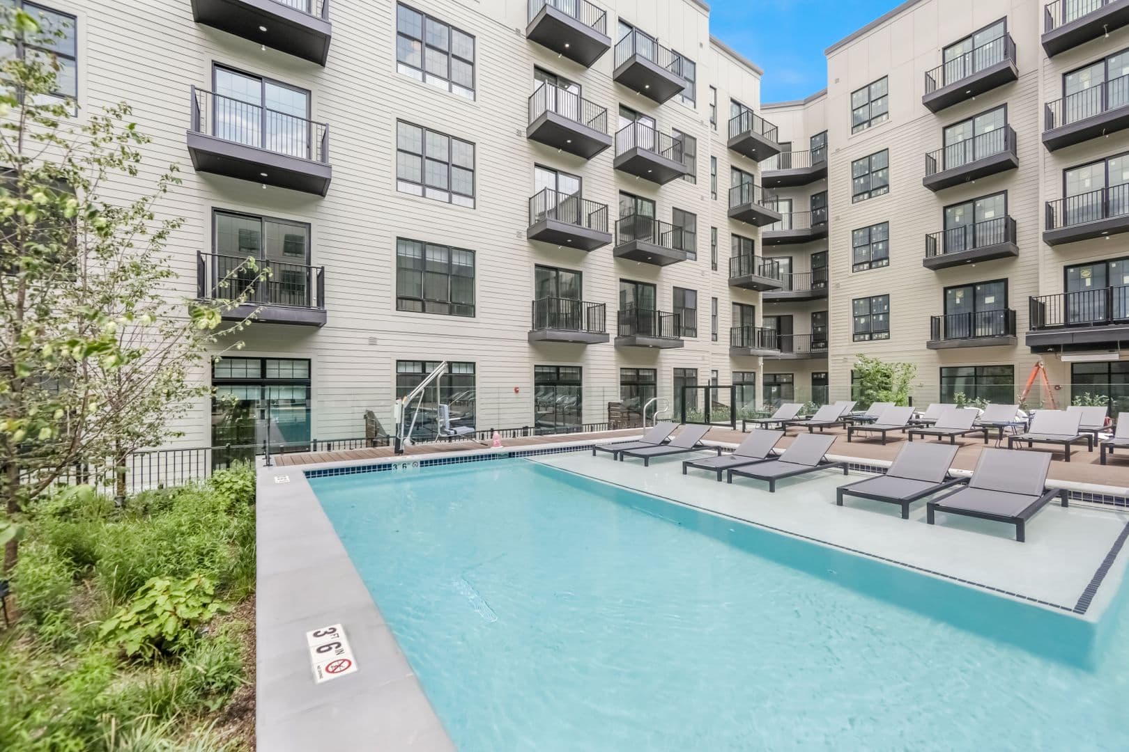 Harrison Apartment: 1100 S 5th Street