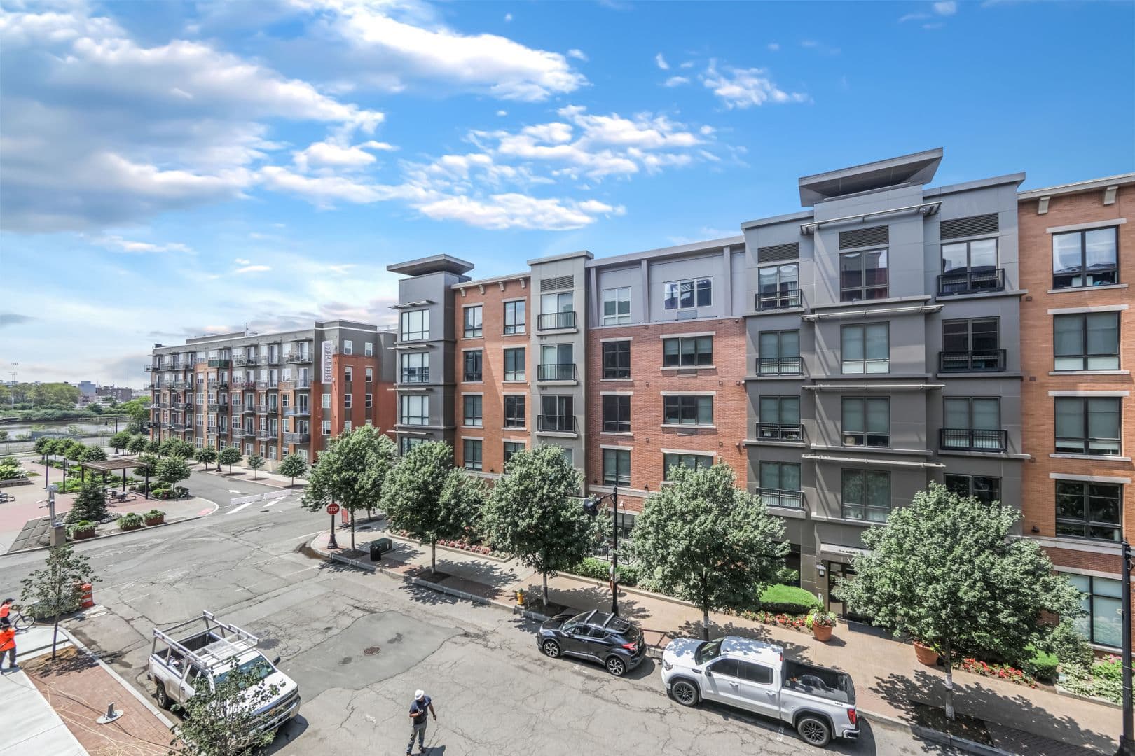 Harrison Apartment: 1100 S 5th Street