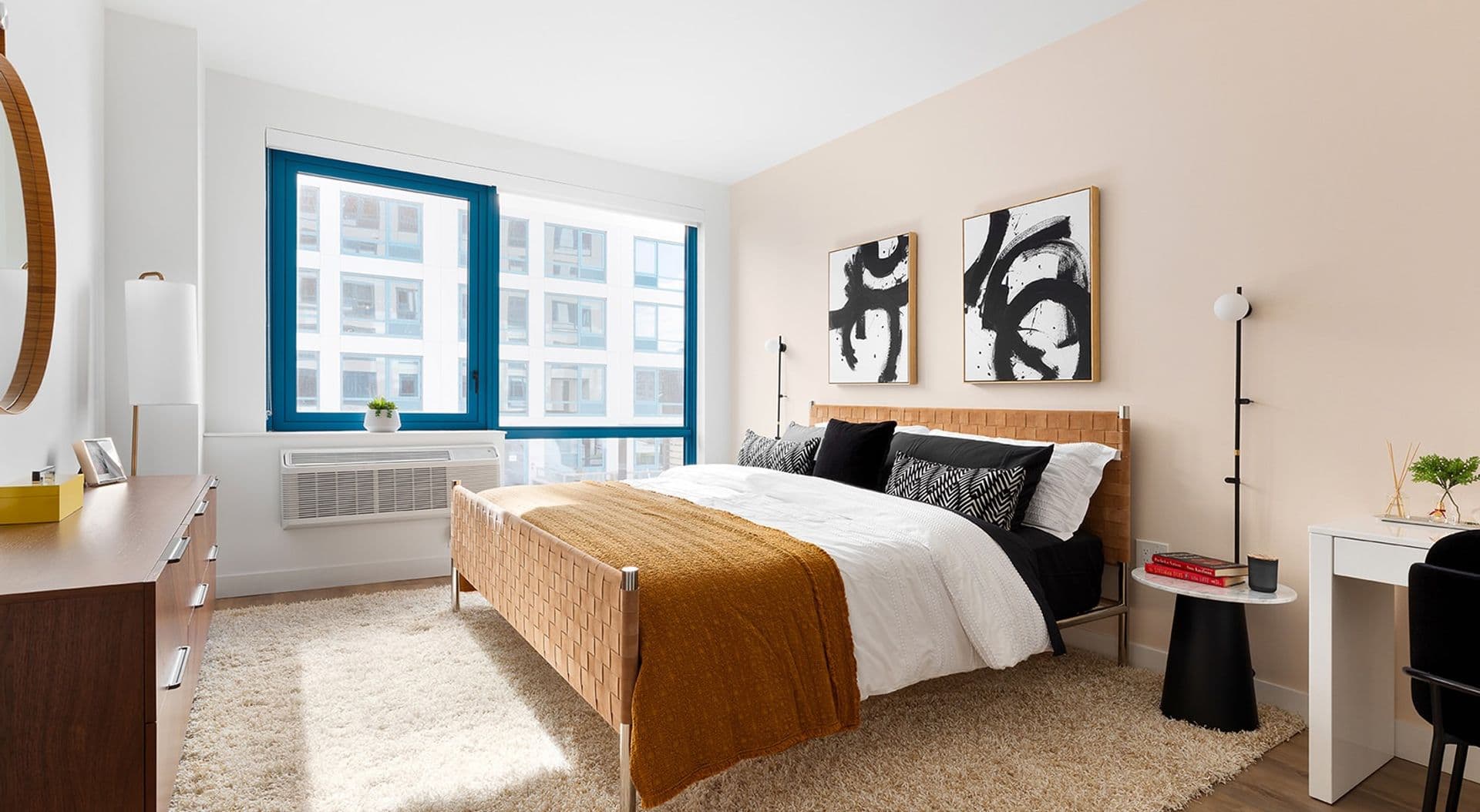 Weehawken Apartment: 801 Harbor Blvd