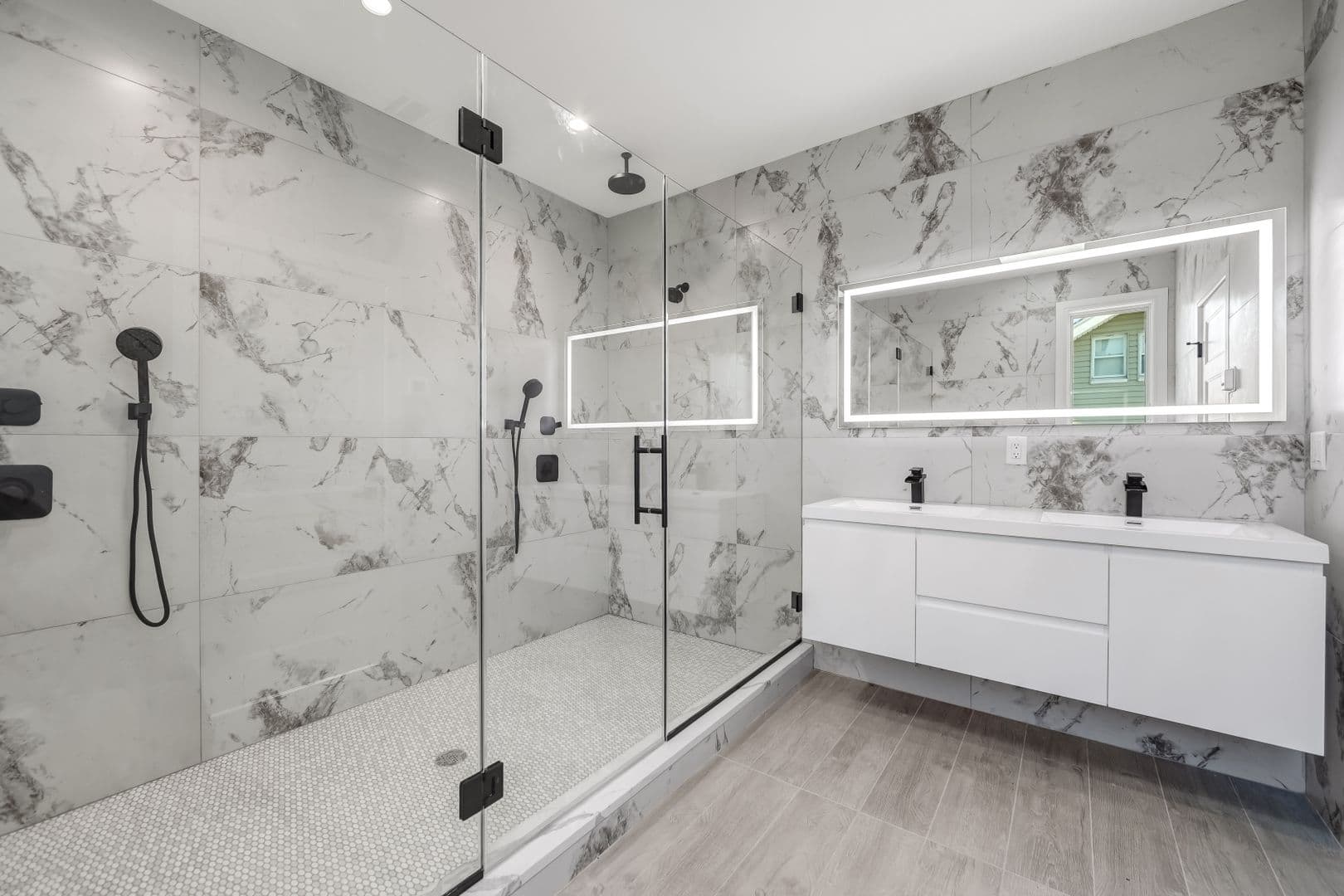 Cliffside Park House: 39 Washington Ave