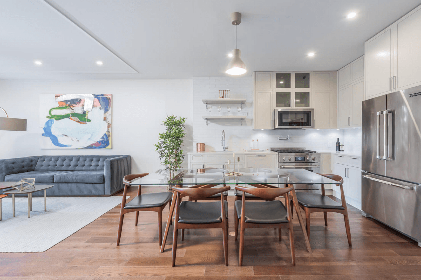 Jersey City Apartment: 370 9th st
