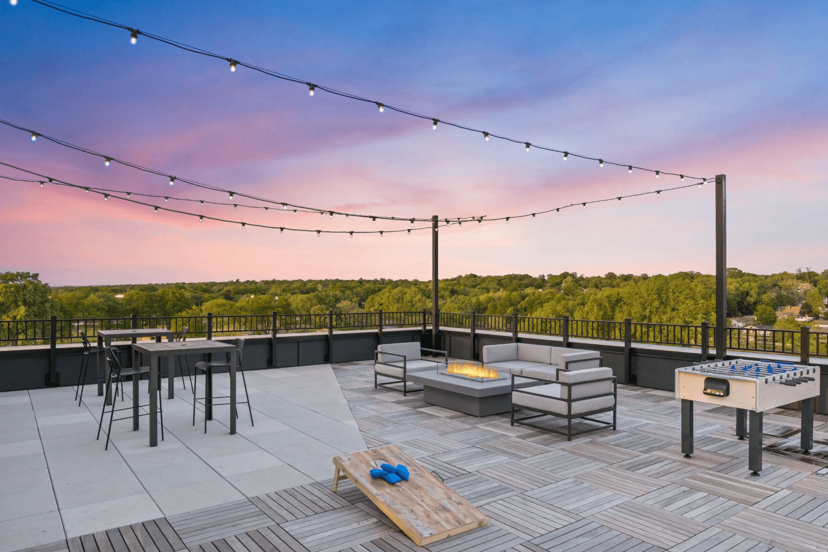 Hackensack Apartment: 2 Park Ave