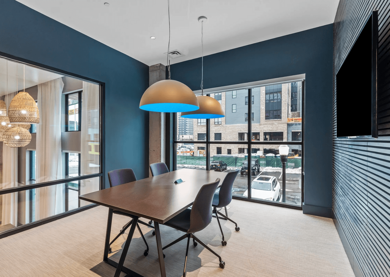 Hackensack Apartment: 2 Park Ave