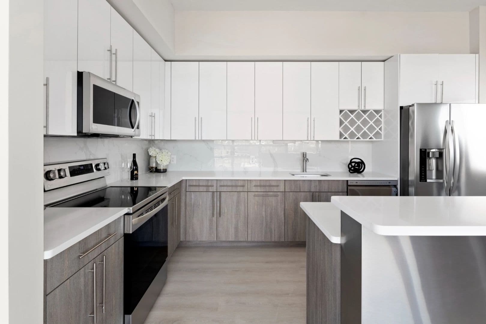 Jersey City Apartment: 234 16th St, Jersey City