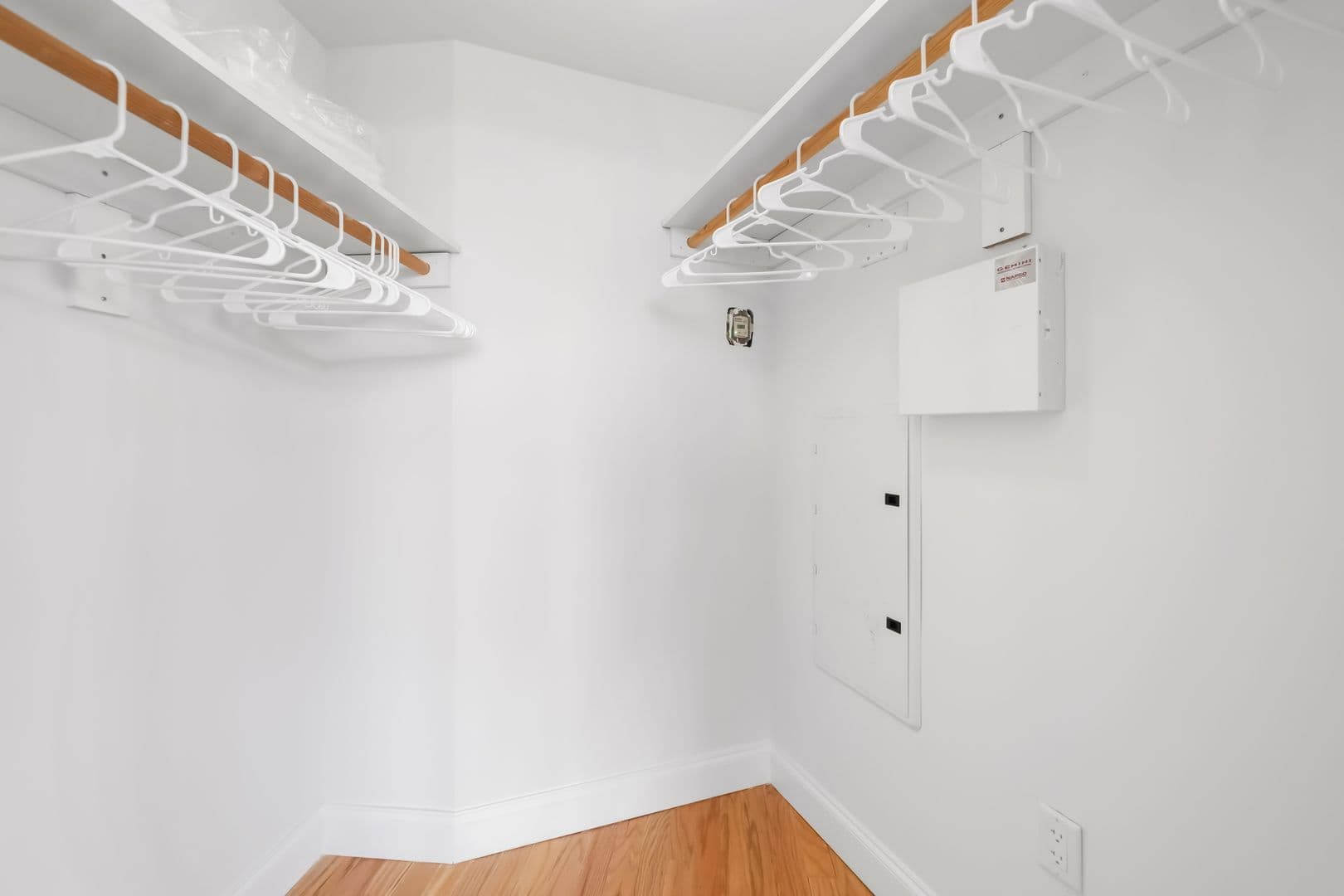 Weehawken Apartment: 1710 Park Ave
