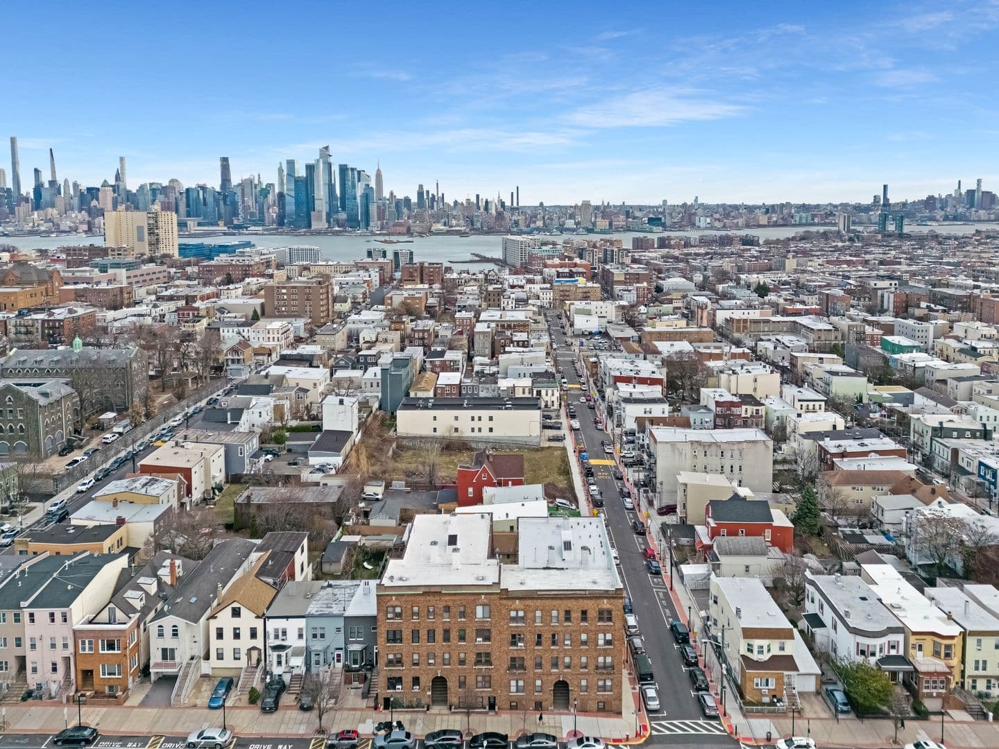 Union City Apartment: 1200 Central Ave