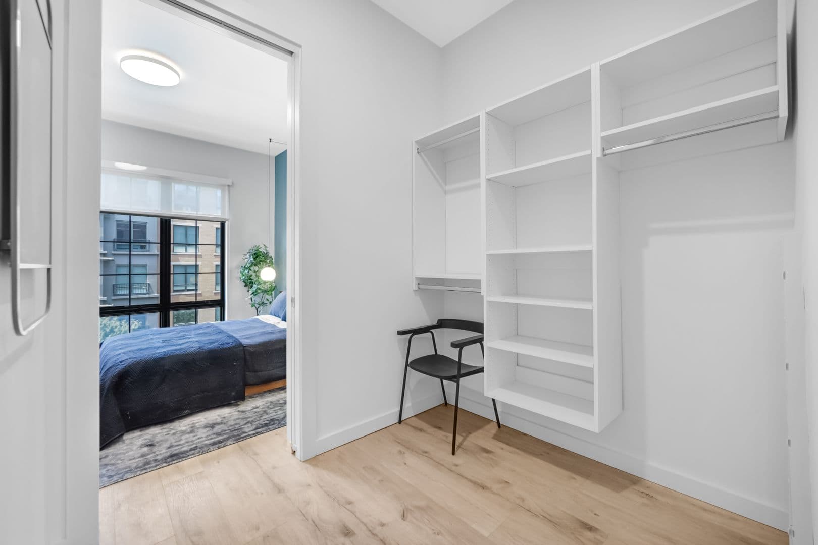 Harrison Apartment: 1100 S 5th Street