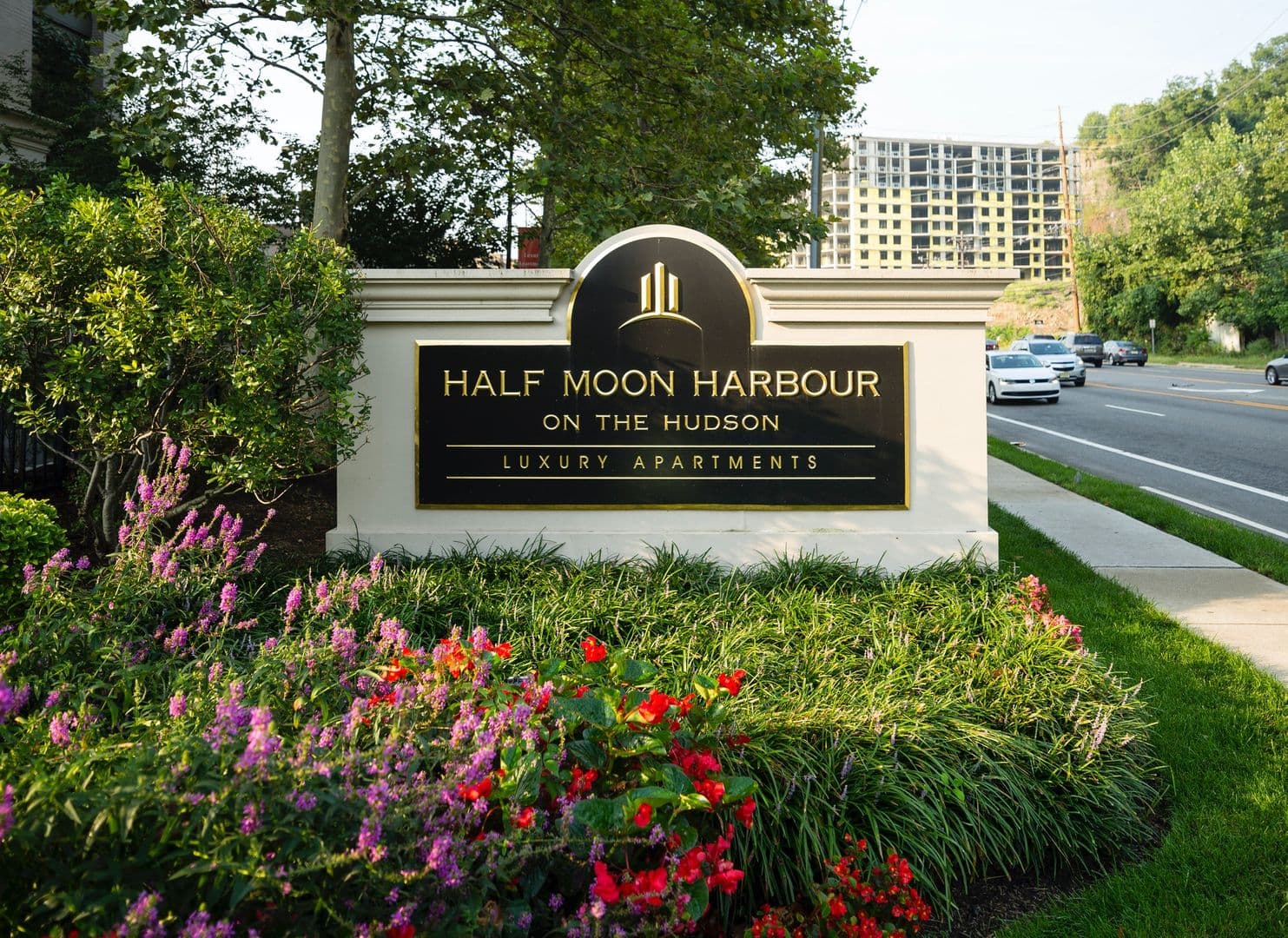 North Bergen Apartment: 7900 River Road