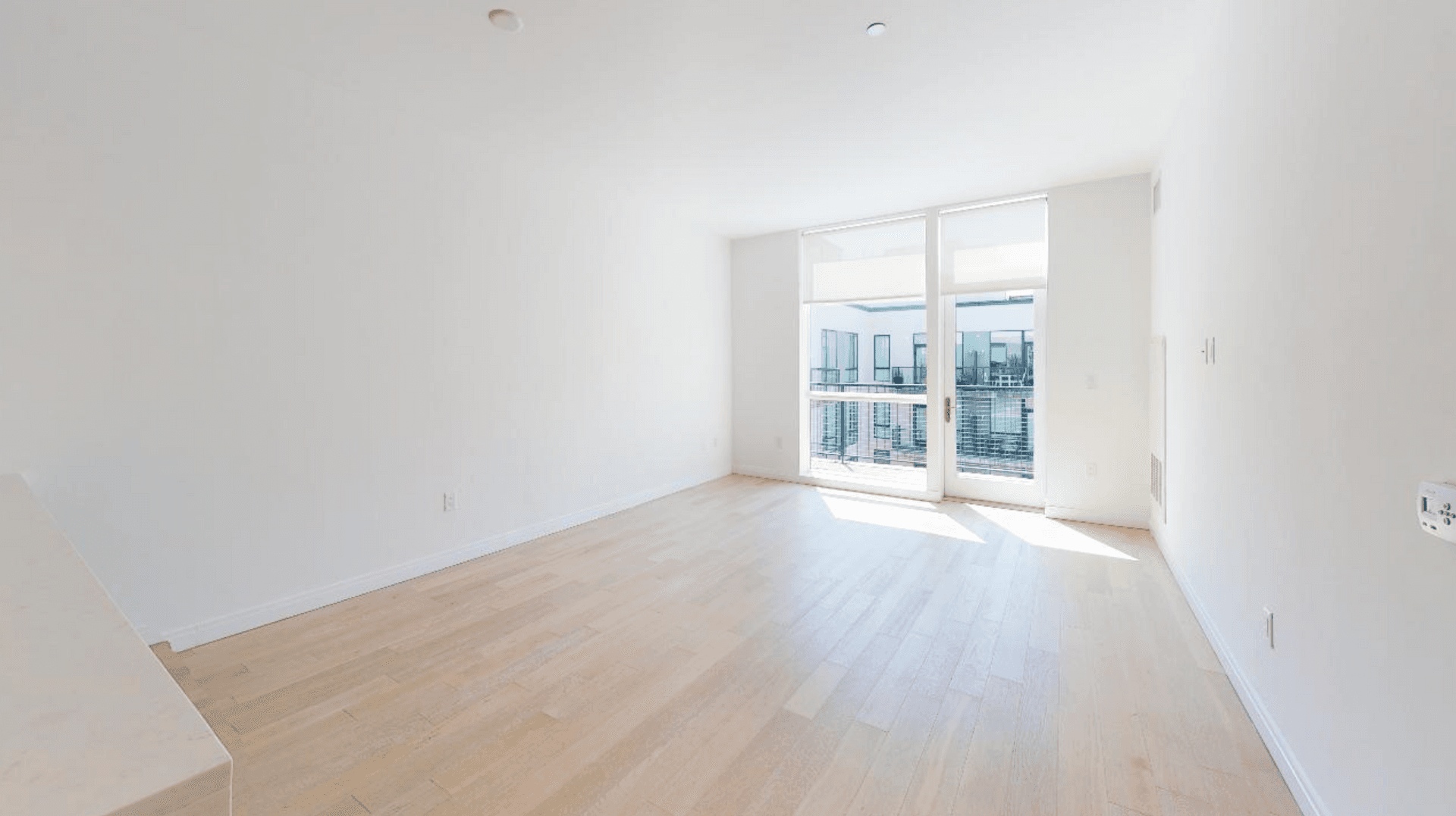 Jersey City Apartment: 370 9th st