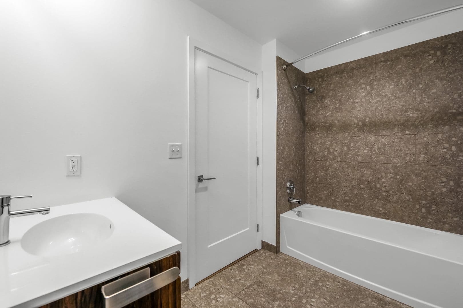 Hoboken Apartment: 771 Jackson St