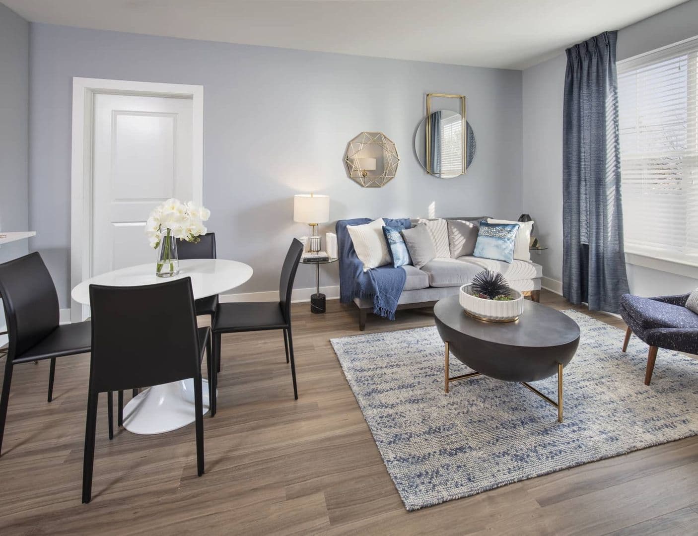 Englewood Apartment: 5 William Street,