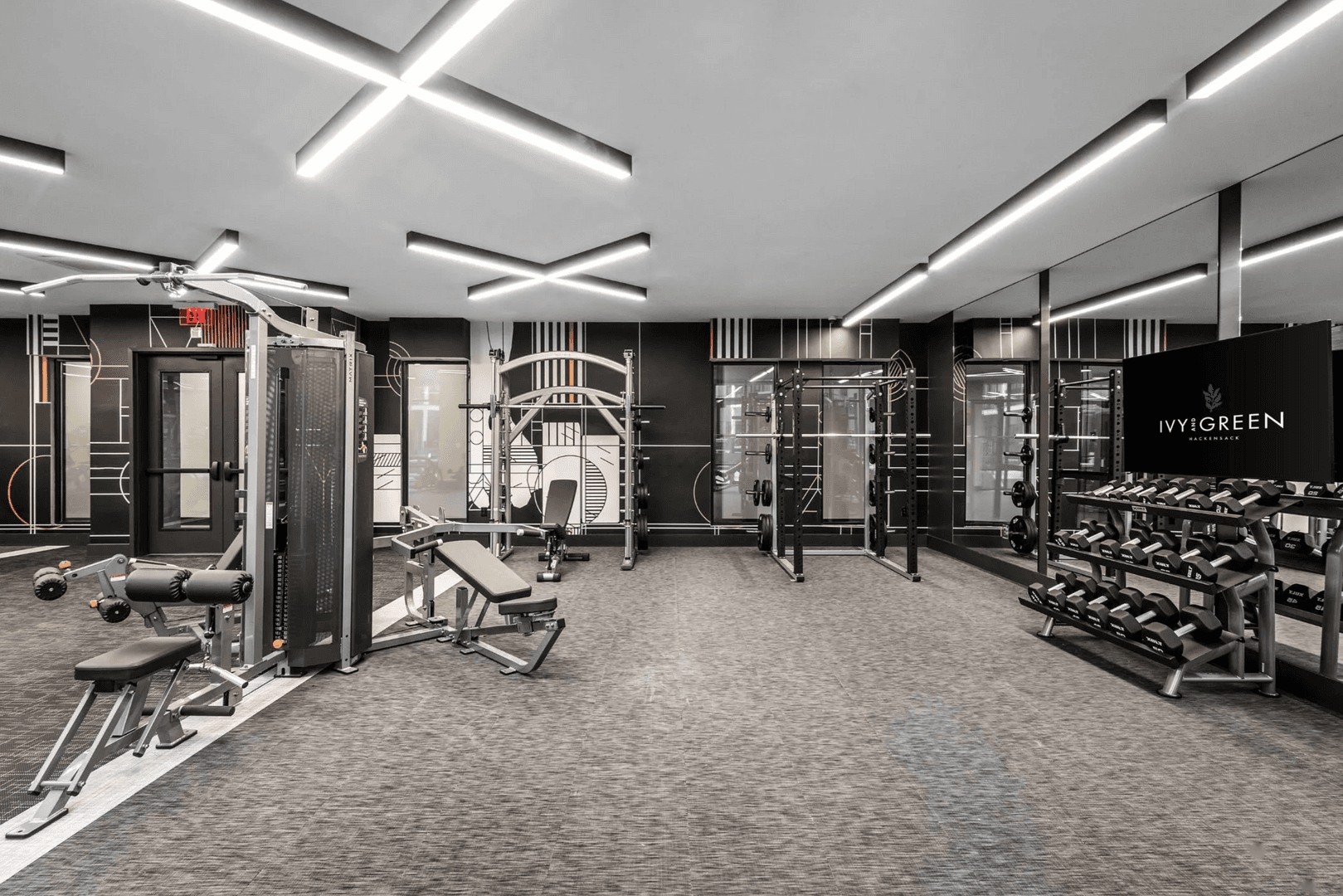 Hackensack Apartment: 2 Park Ave
