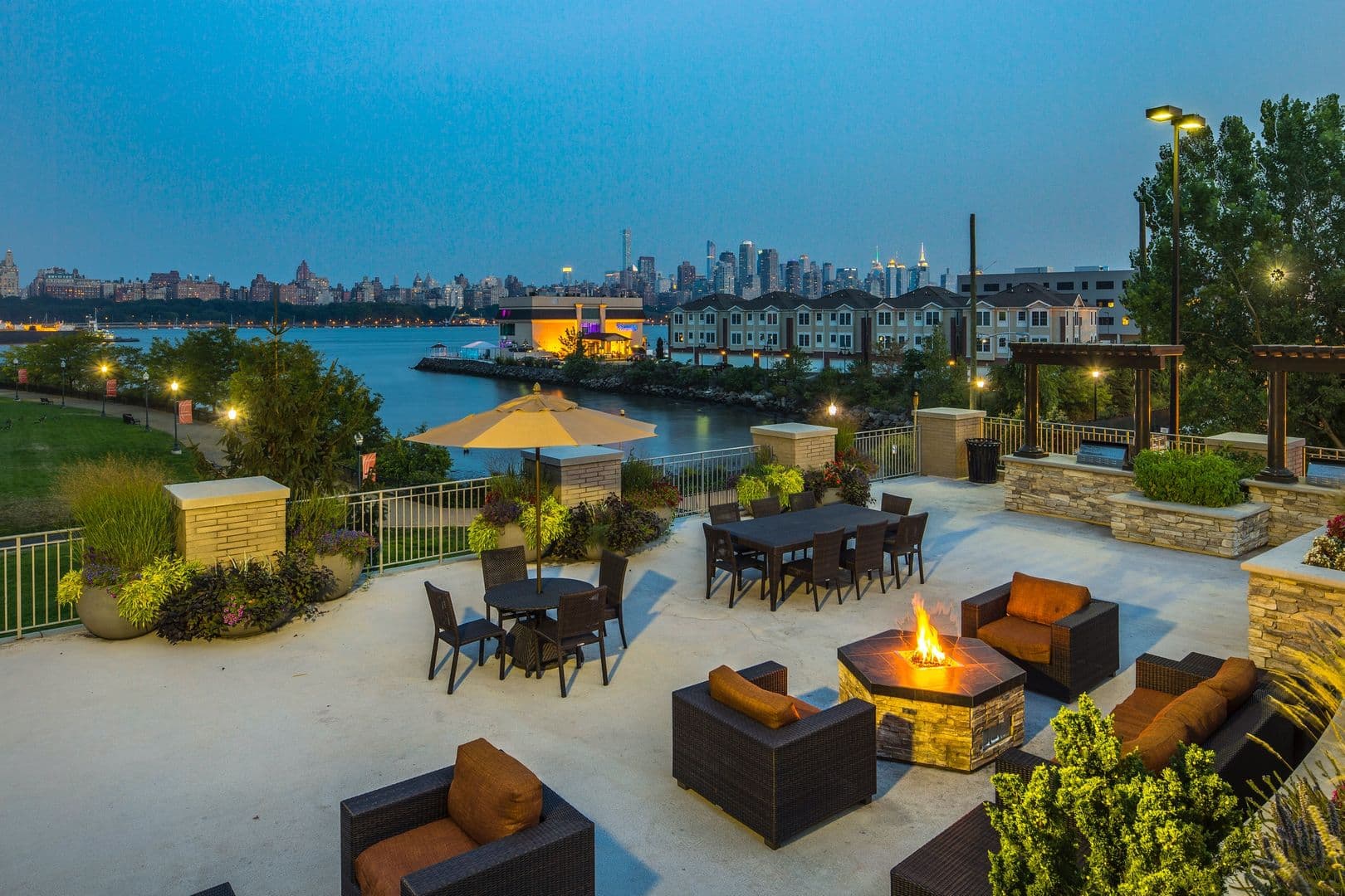 North Bergen Apartment: 7900 River Road