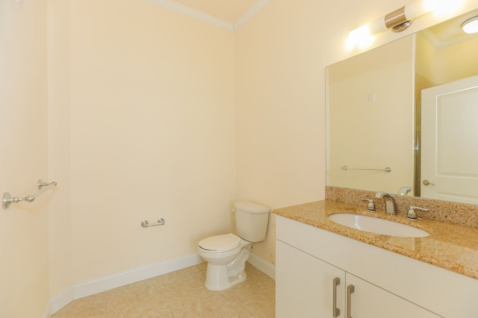 Edgewater Apartment: 5 Main Street