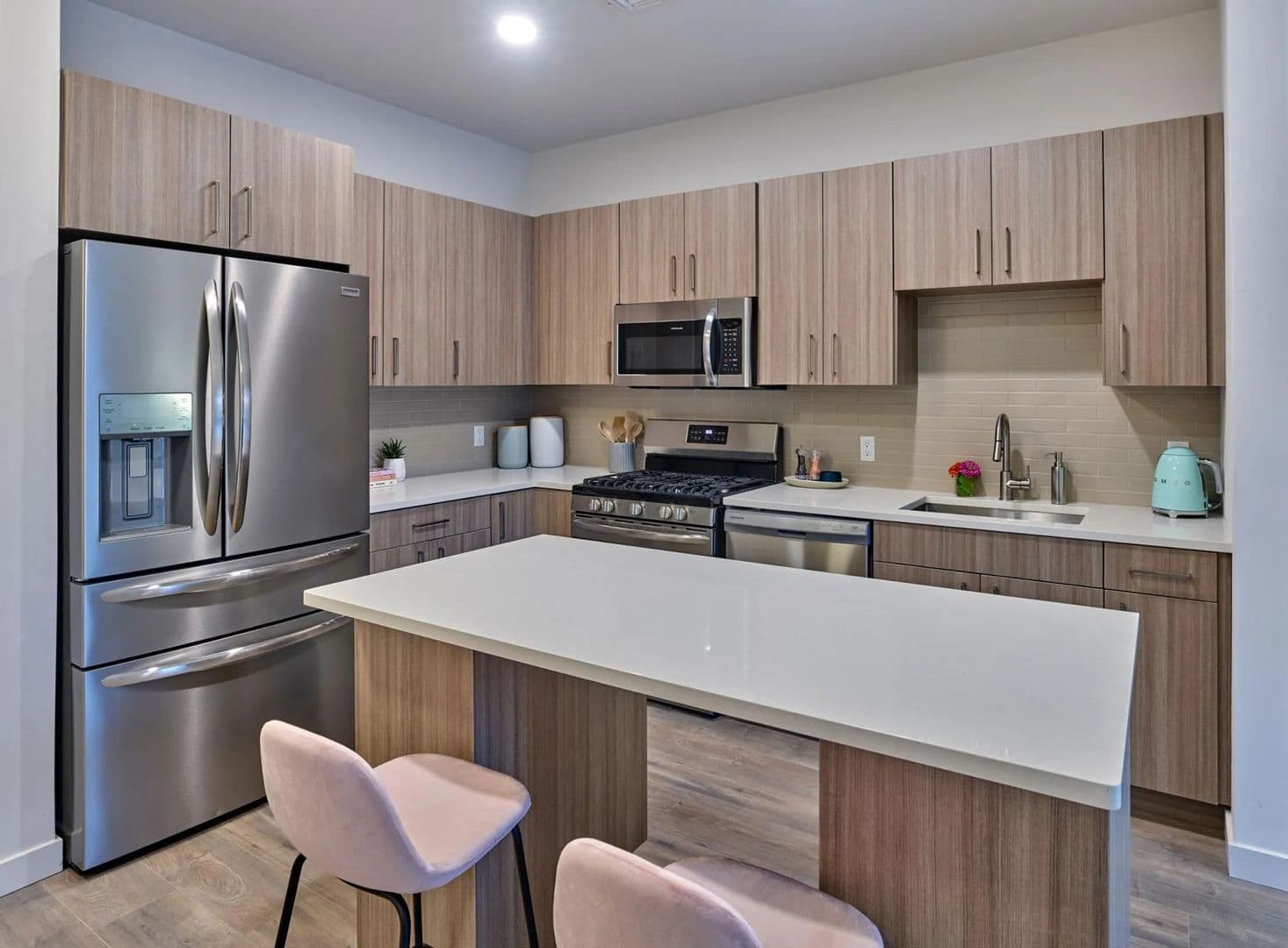 Bogota Apartment: 1100 W Fort Lee Road