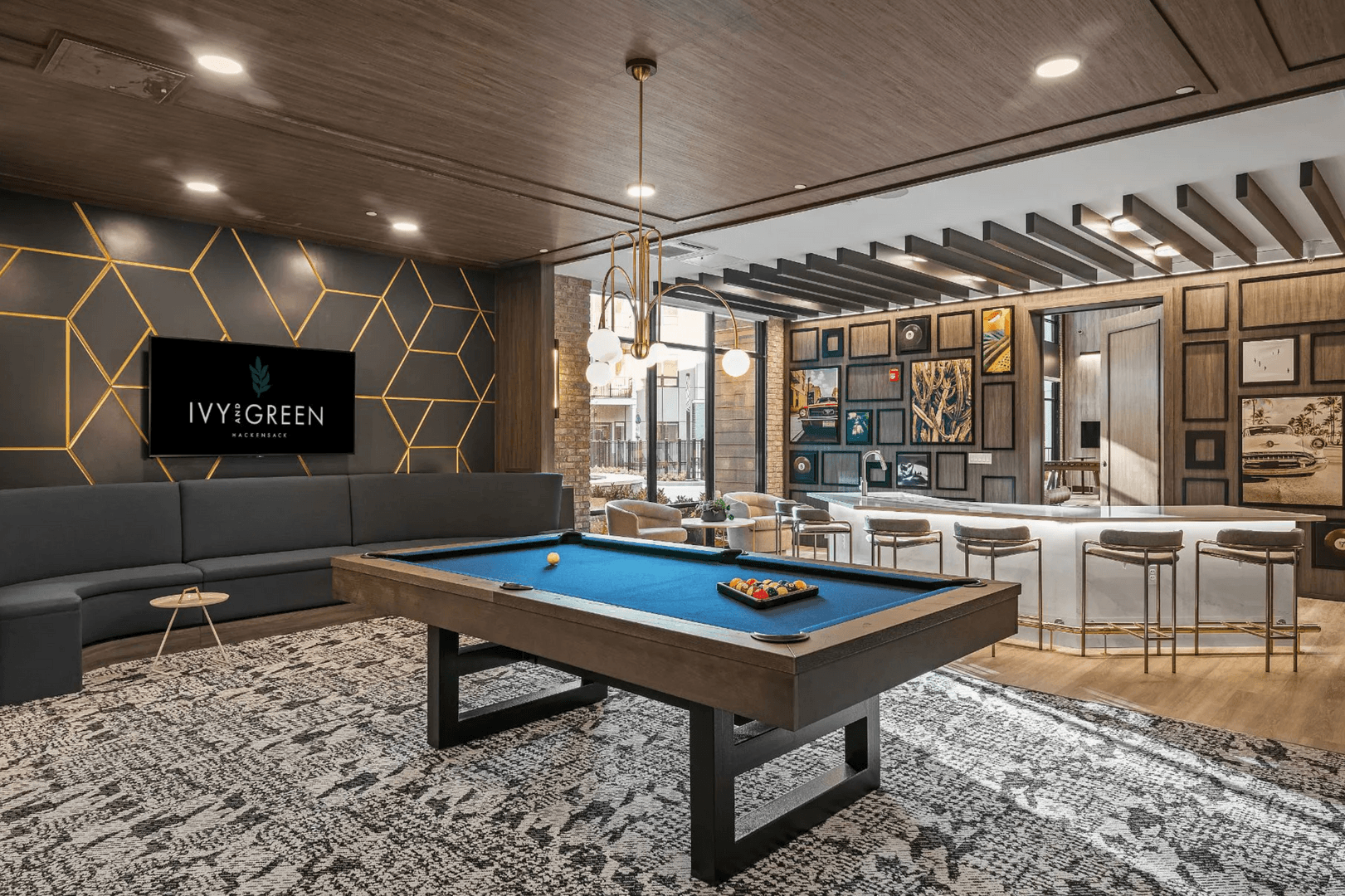 Hackensack Apartment: 2 Park Ave
