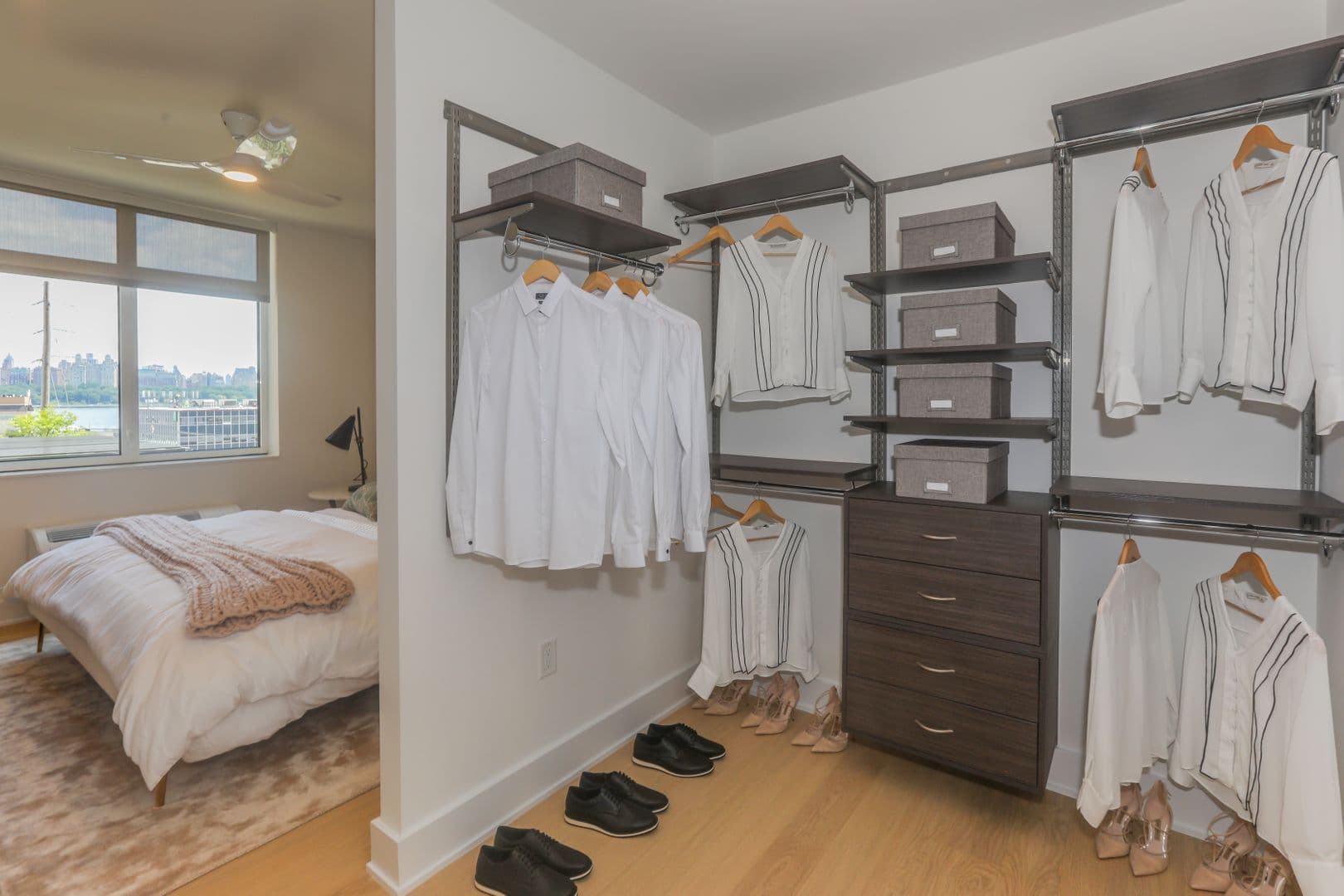 Edgewater Apartment: 7650 River Road