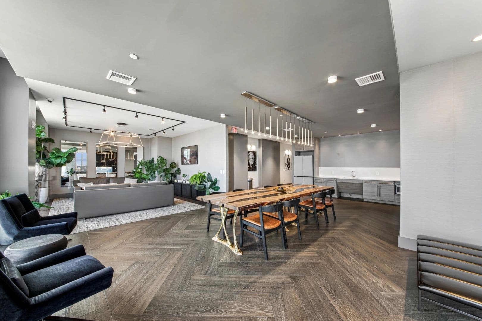 Jersey City Apartment: 234 16th St, Jersey City