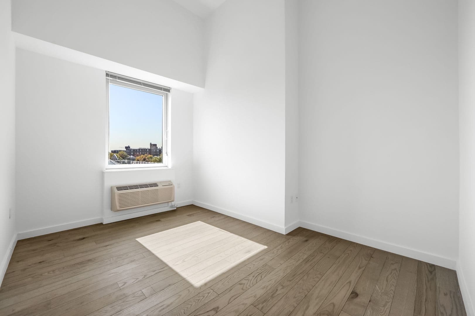 Hoboken Apartment: 771 Jackson St