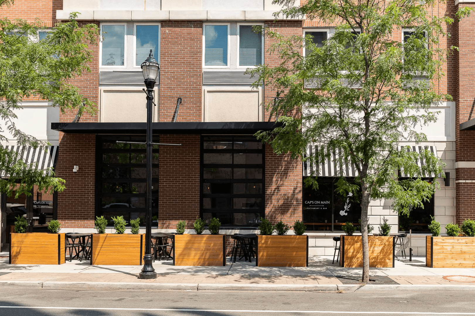 Hackensack Apartment: 2 Park Ave