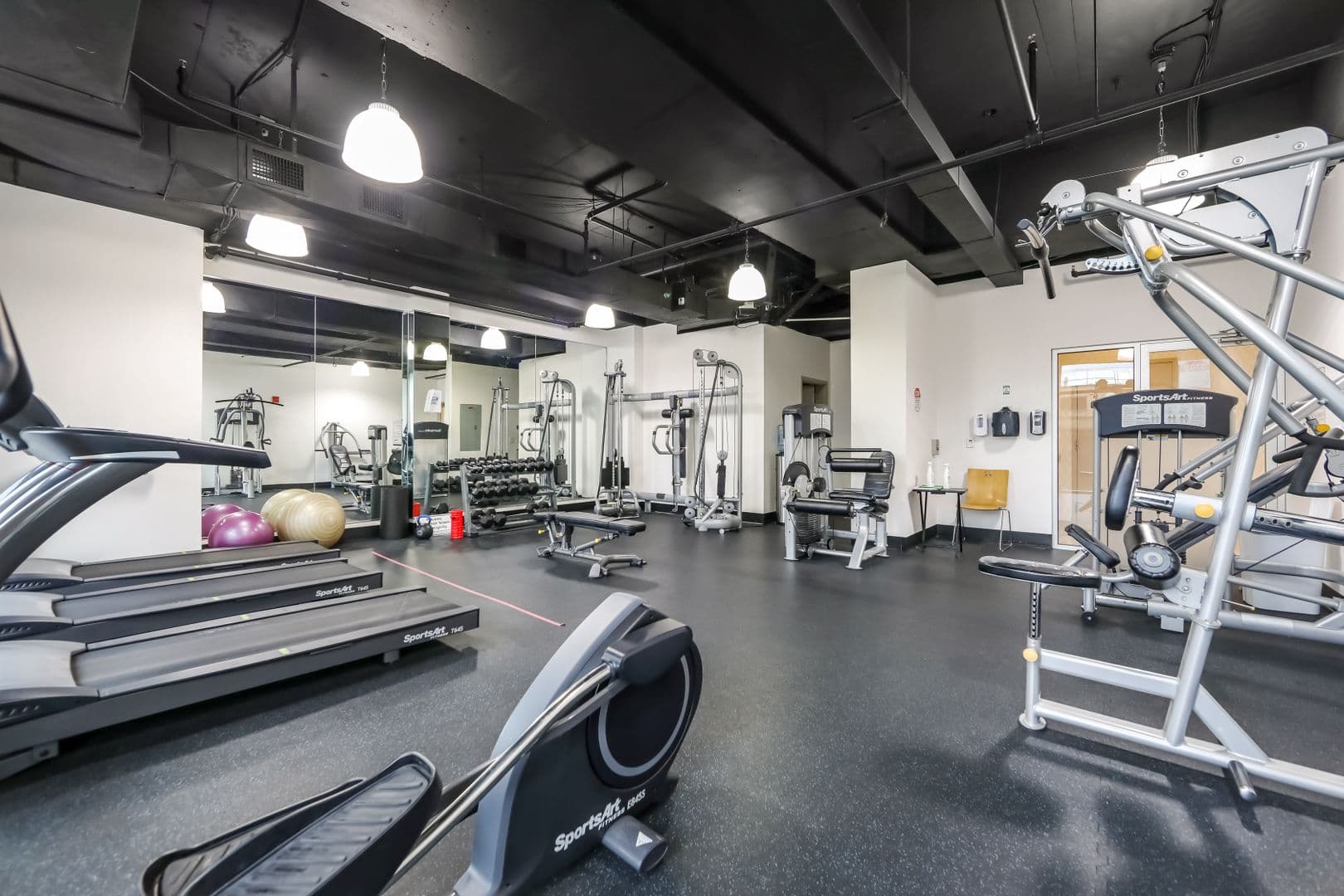 Weehawken Apartment: 1710 Park Ave